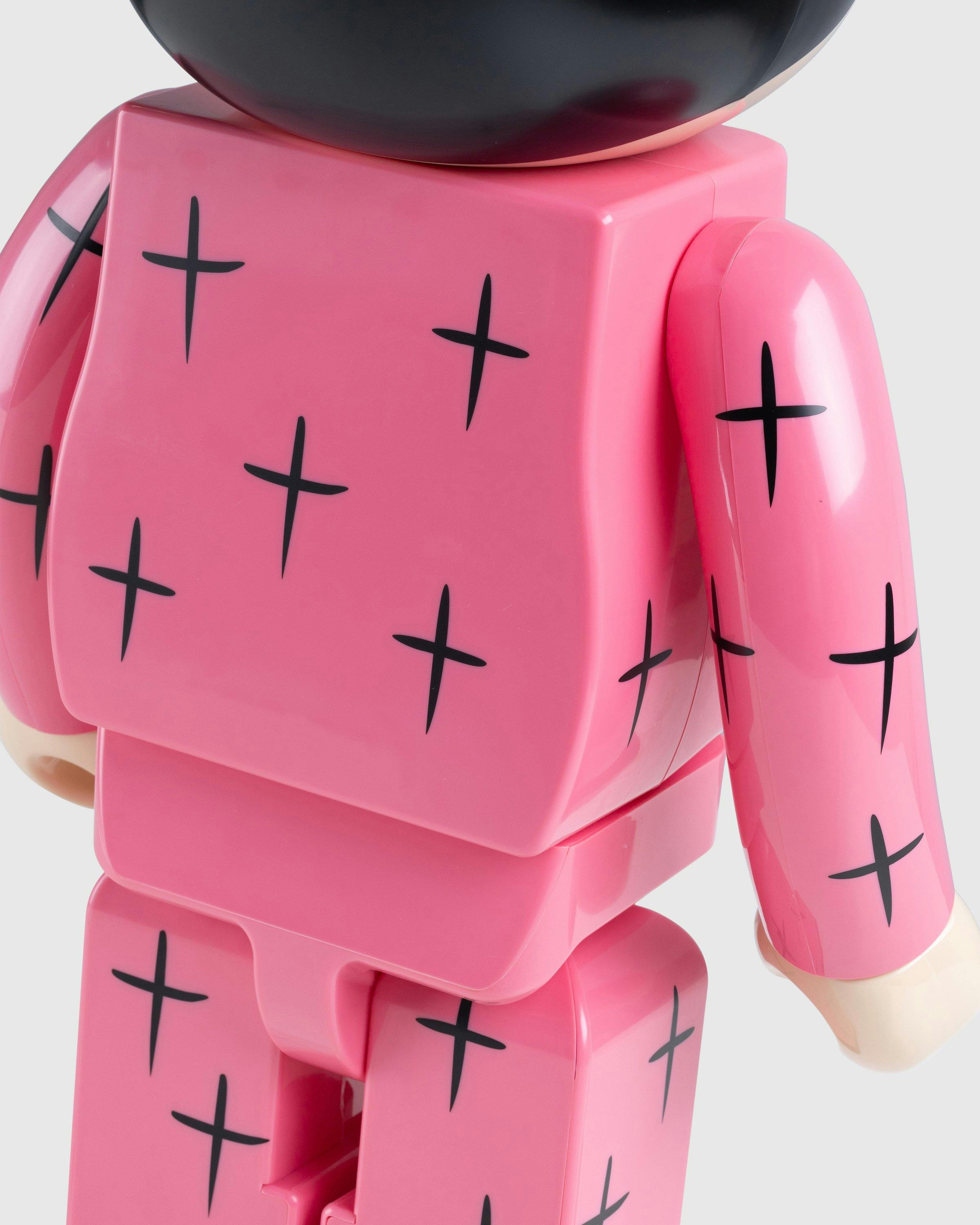 Medicom - Be@rbrick Iyami 1000% Multi - Lifestyle - Multi - Image 5