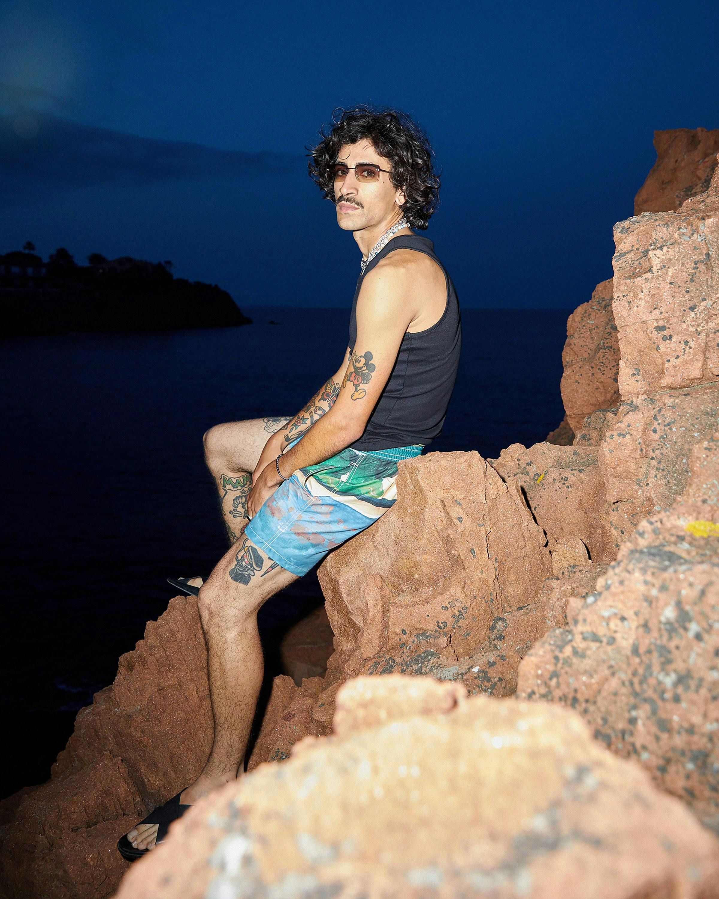 Vilebrequin graphic-print swim shorts - Blue