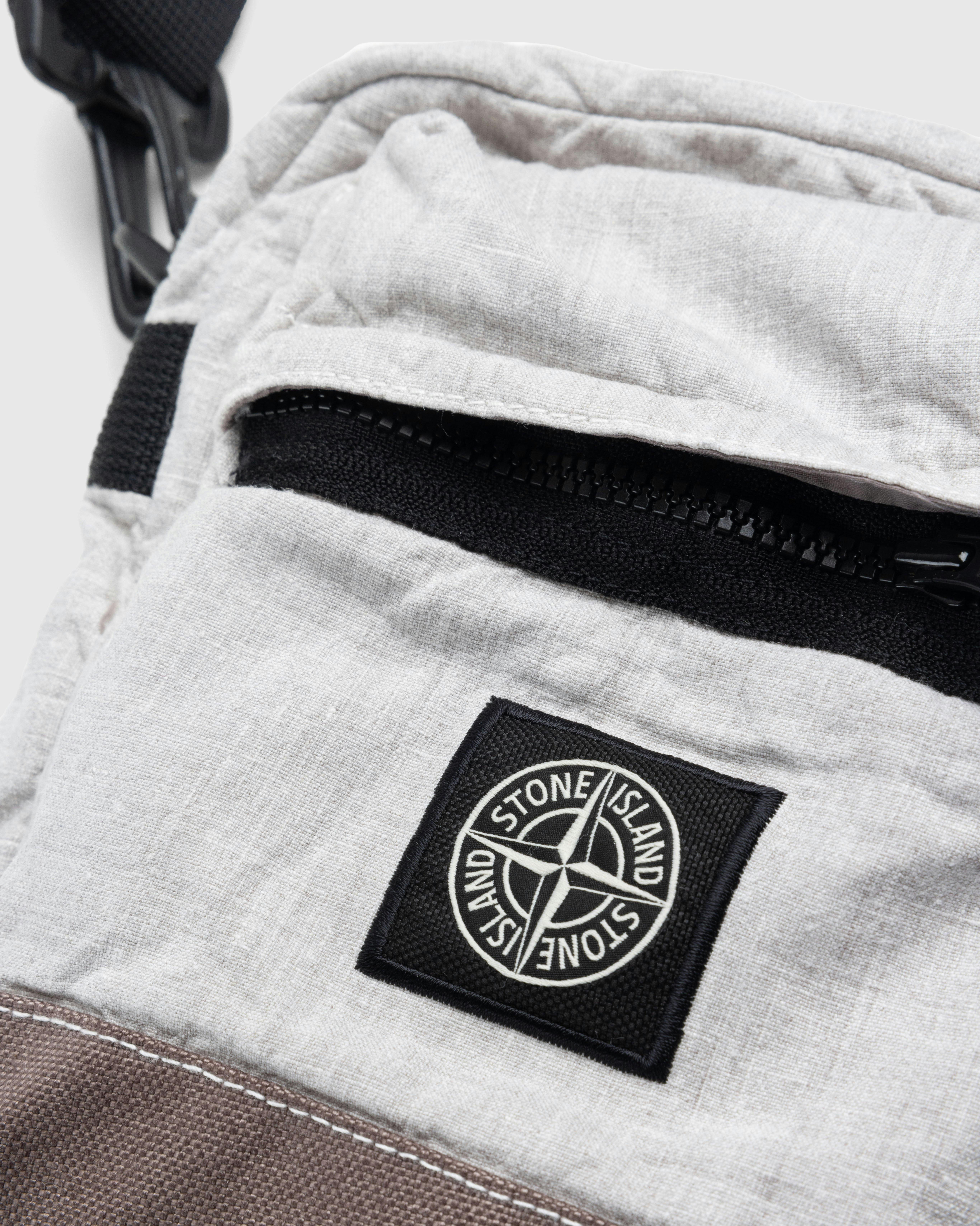 Stone Island - BUMBAG DOVE GREY - Accessories - Grey - Image 4