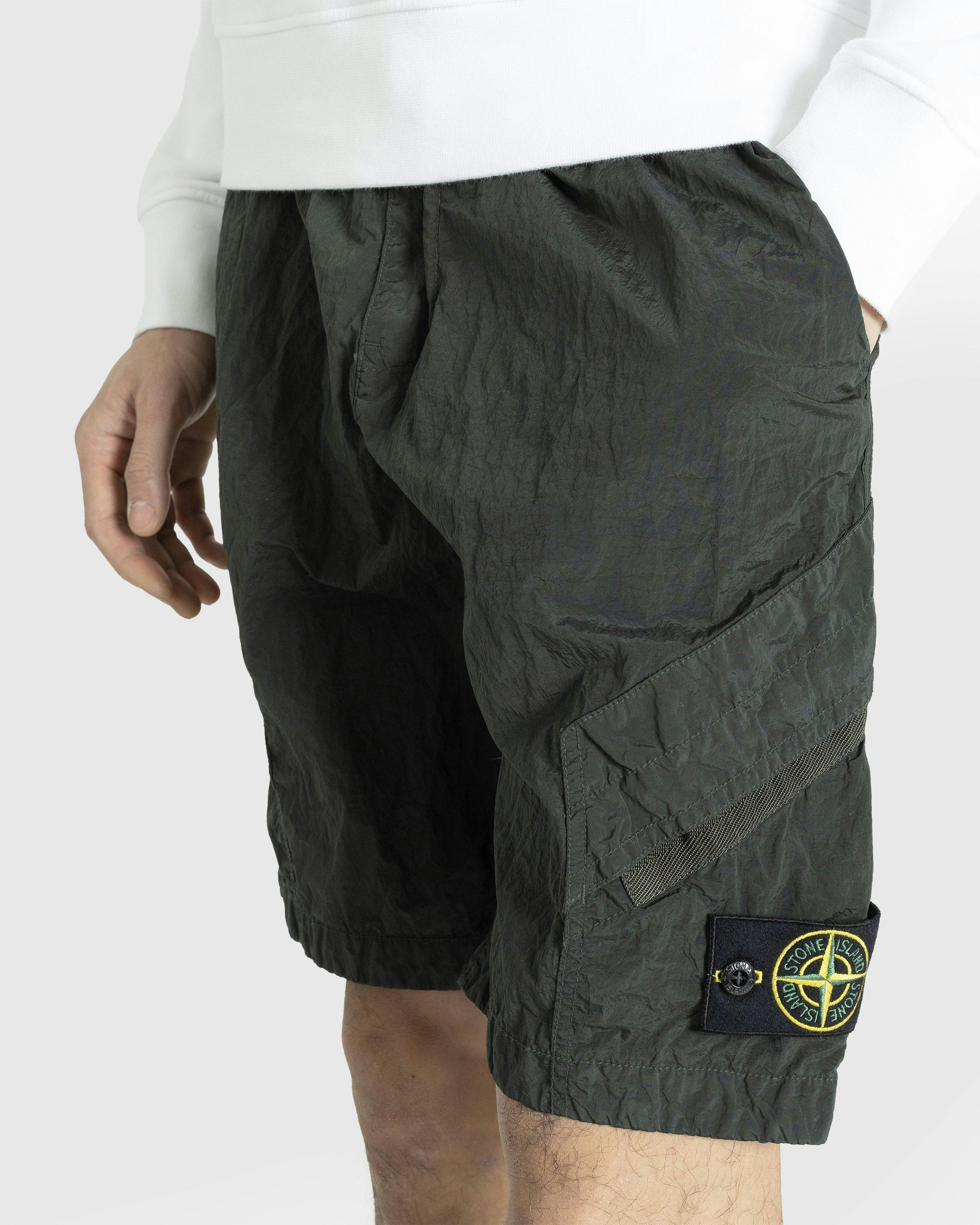 Stone Island - BERMUDA SHORTS MUSK - Clothing - Green - Image 5