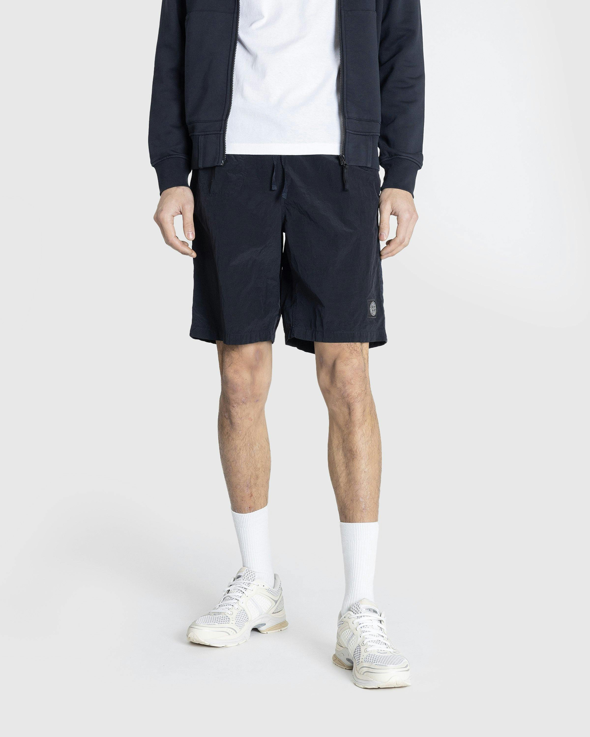 Stone Island - SHORTS NAVY BLUE - Clothing - Blue - Image 2