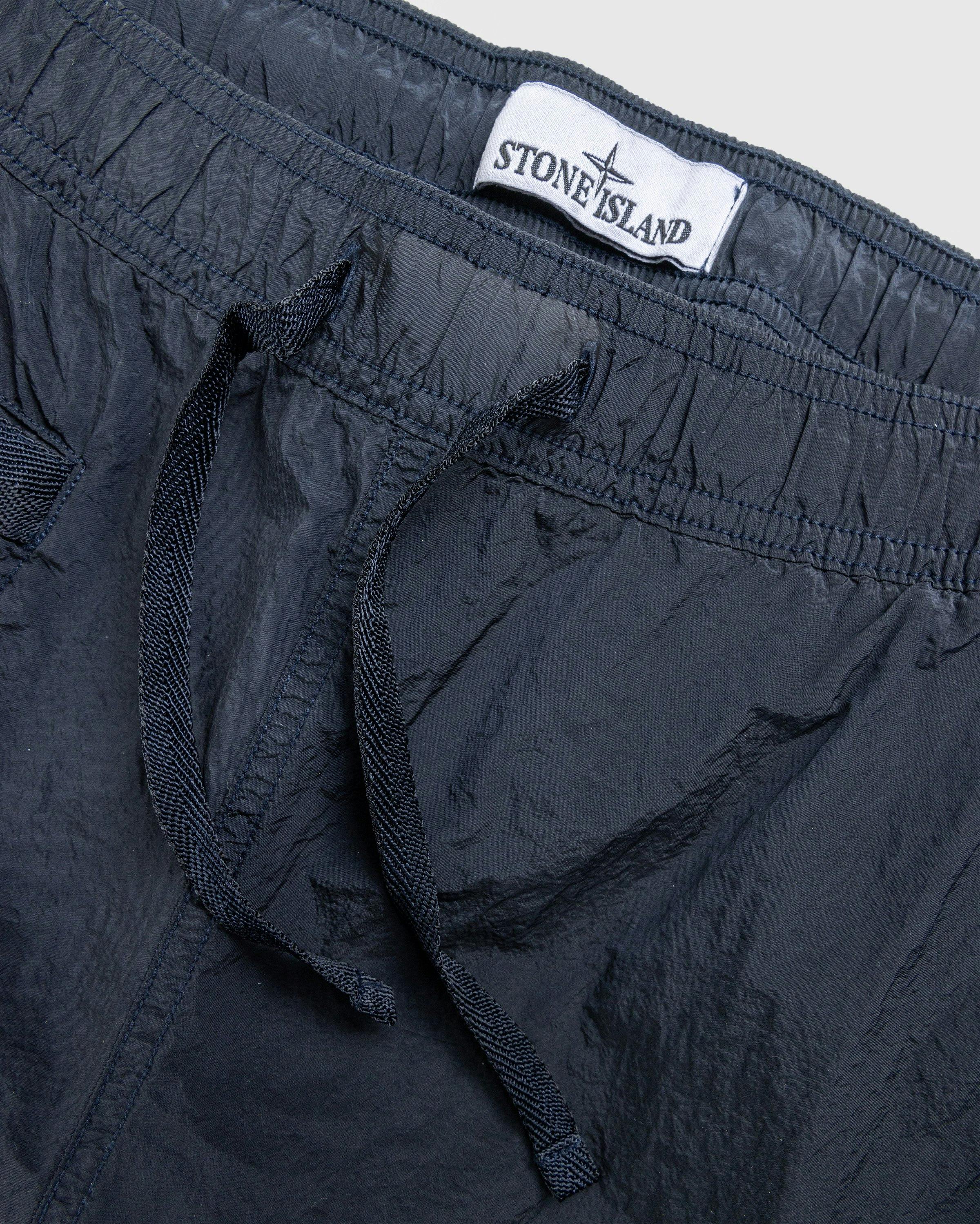 Stone Island - SHORTS NAVY BLUE - Clothing - Blue - Image 6