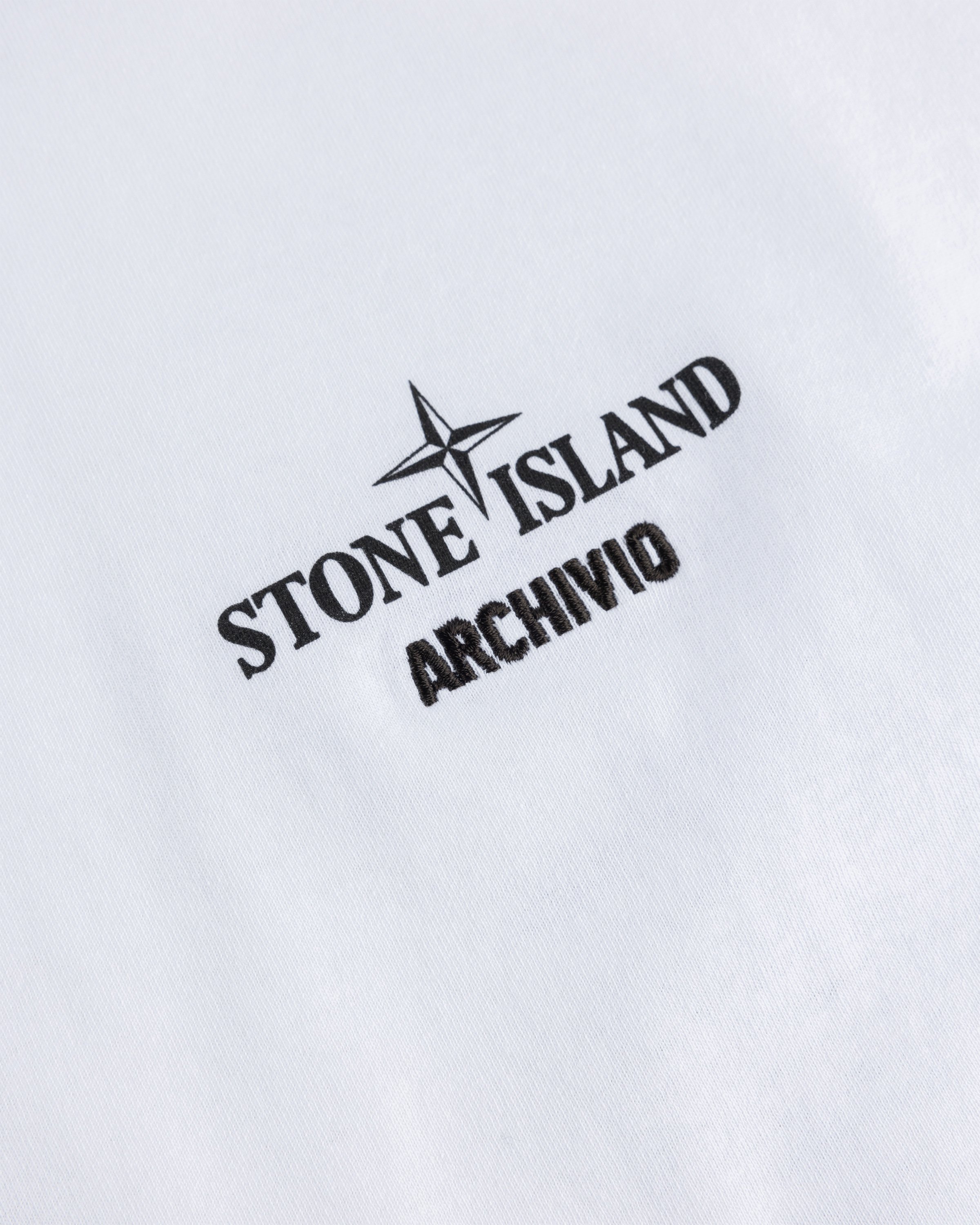 Stone Island - T SHIRT WHITE - Clothing - White - Image 6