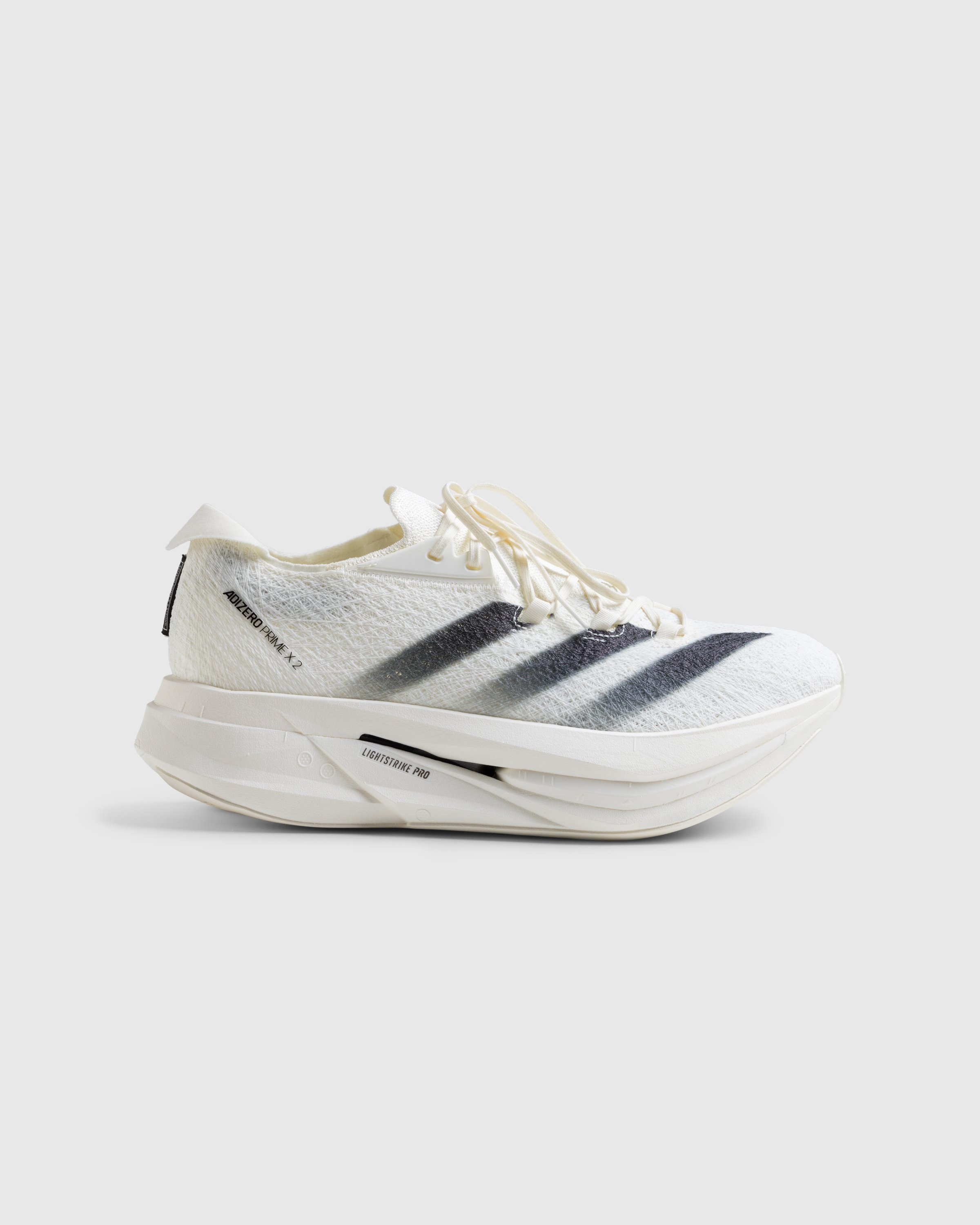 Y-3 - Prime X 2 Strun Owhite/Cblack/O - Footwear - White - Image 1