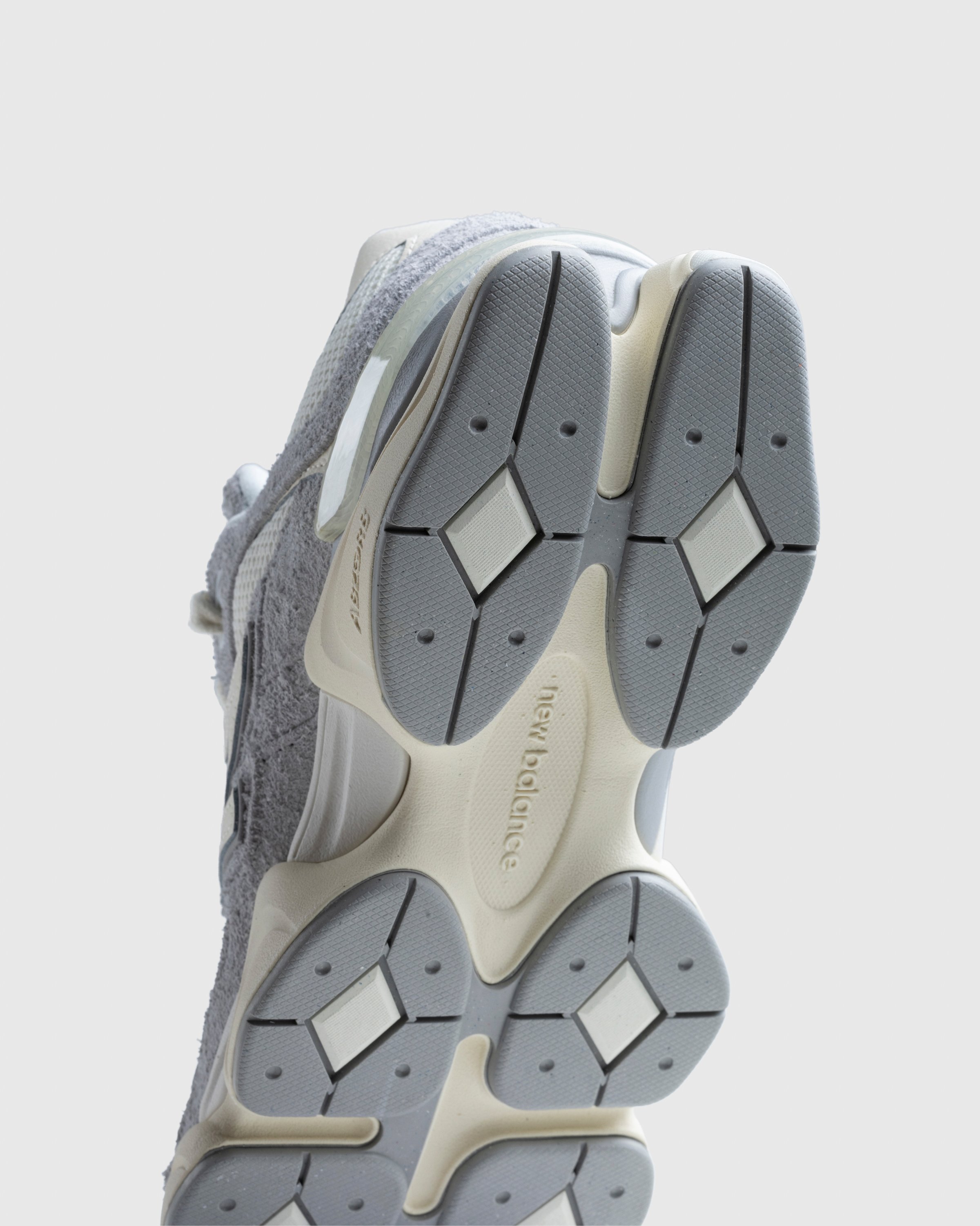 New Balance - U9060HSA Quartz Grey - Footwear - Grey - Image 6