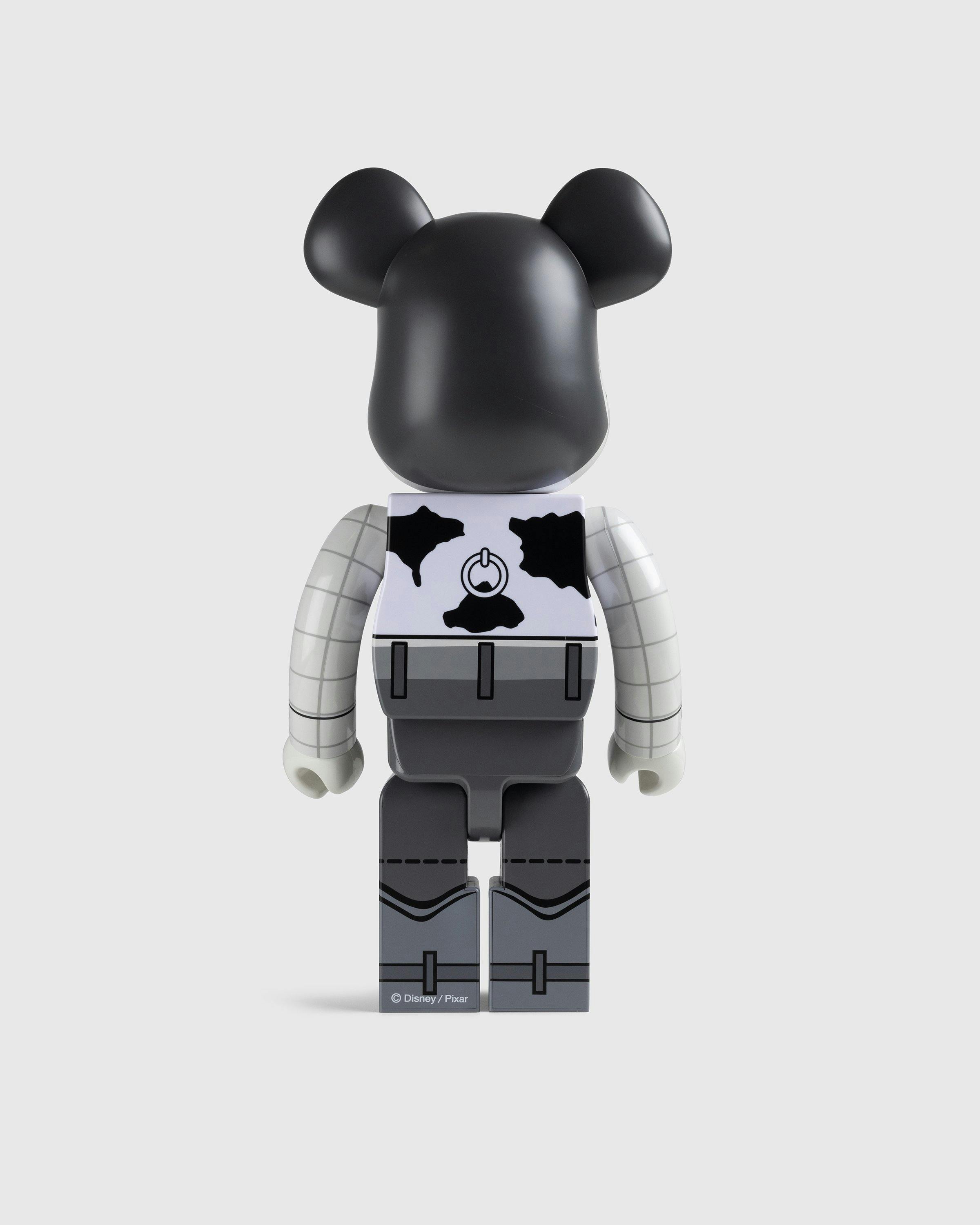 Medicom - Be@rbrick Woody (Black & White Version) 1000% Multi - Lifestyle - Multi - Image 2