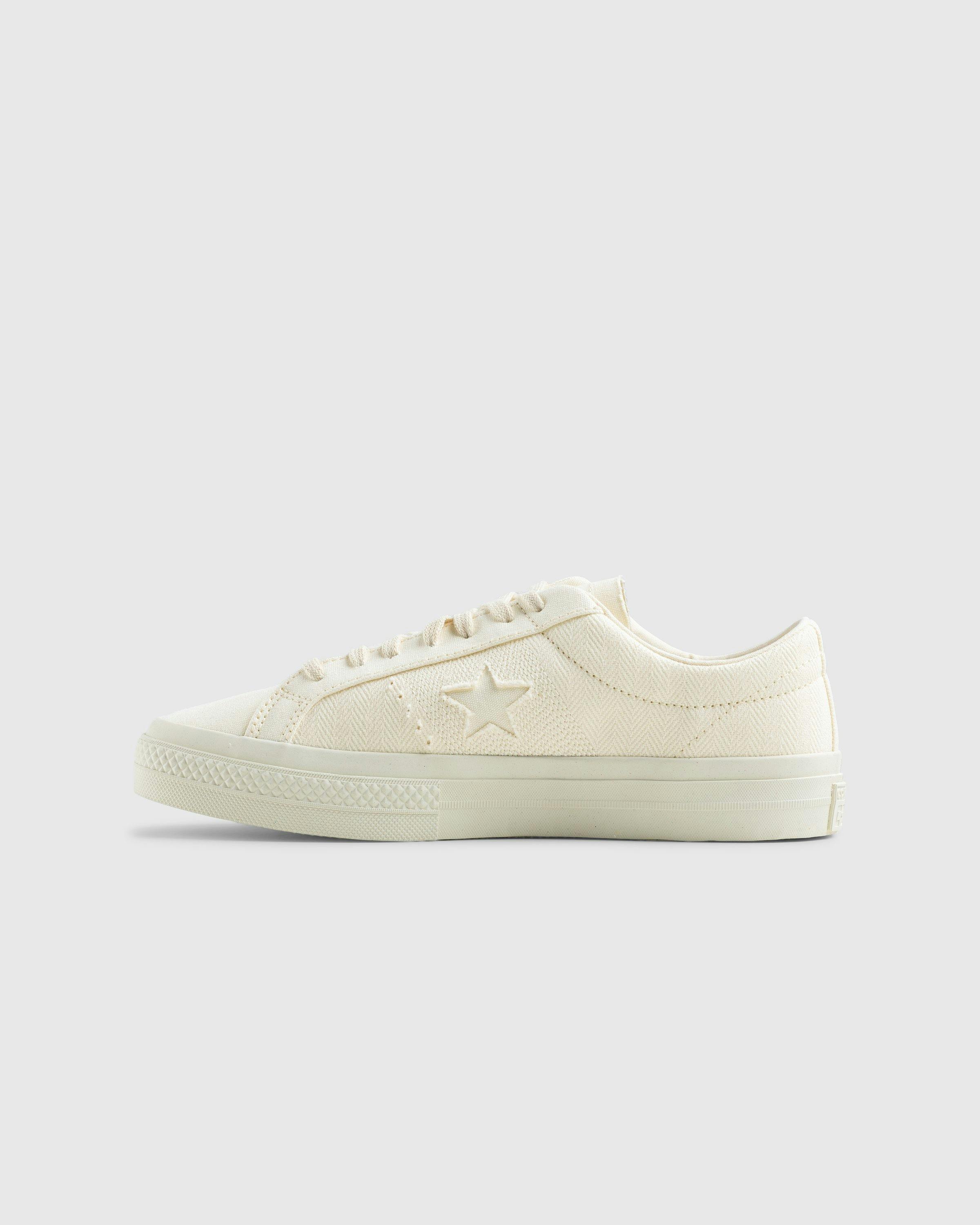 Converse x Herringbone - One Star Pro Ox Mom’s Potato Salad/Egret/Oat Milk - Footwear - Yellow - Image 2