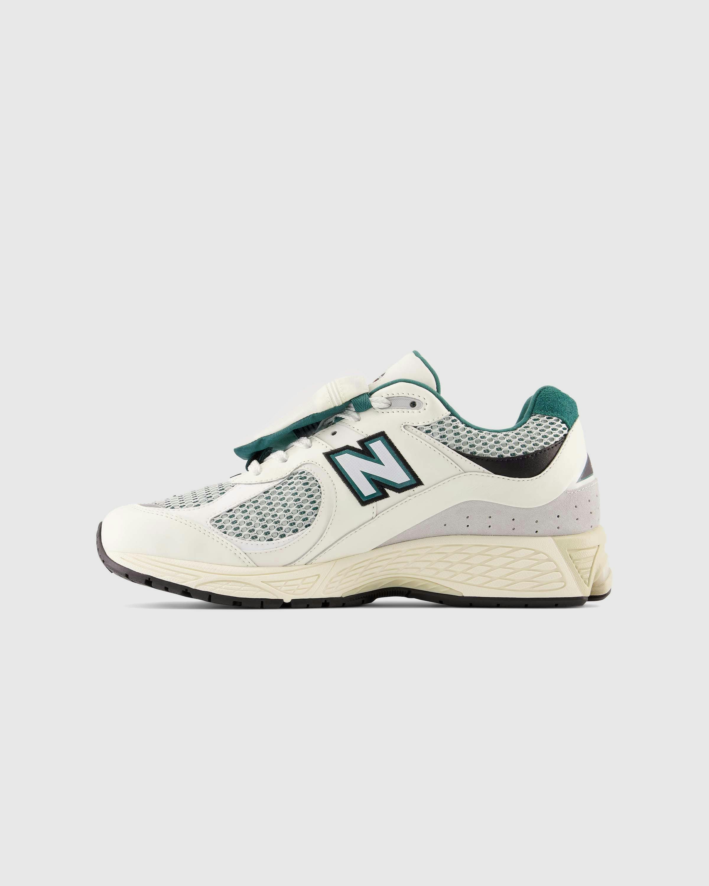 New Balance - M2002RVD Sea Salt - Footwear - Grey - Image 2