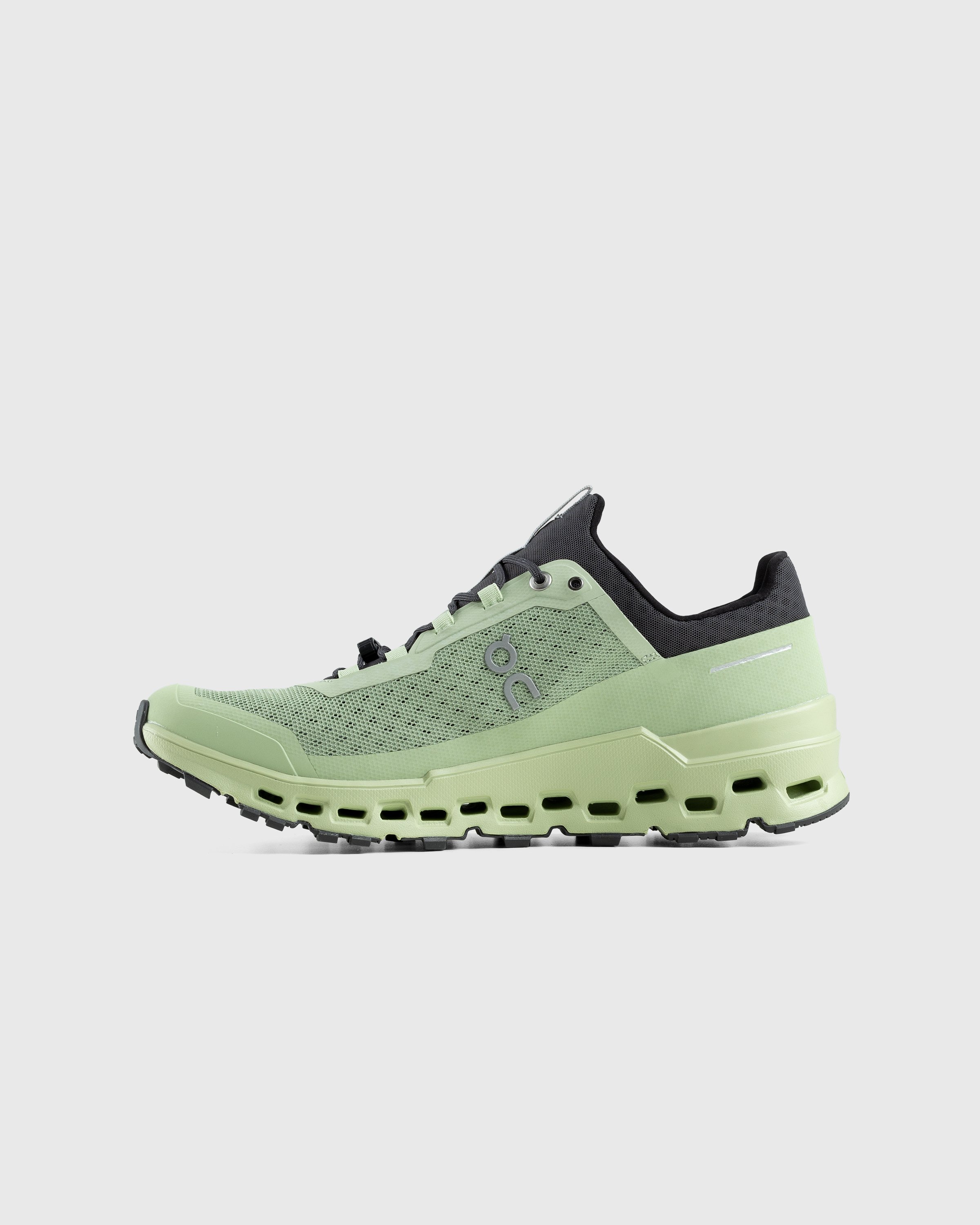 On - Cloudultra Vine/Meadow - Footwear - Green - Image 2