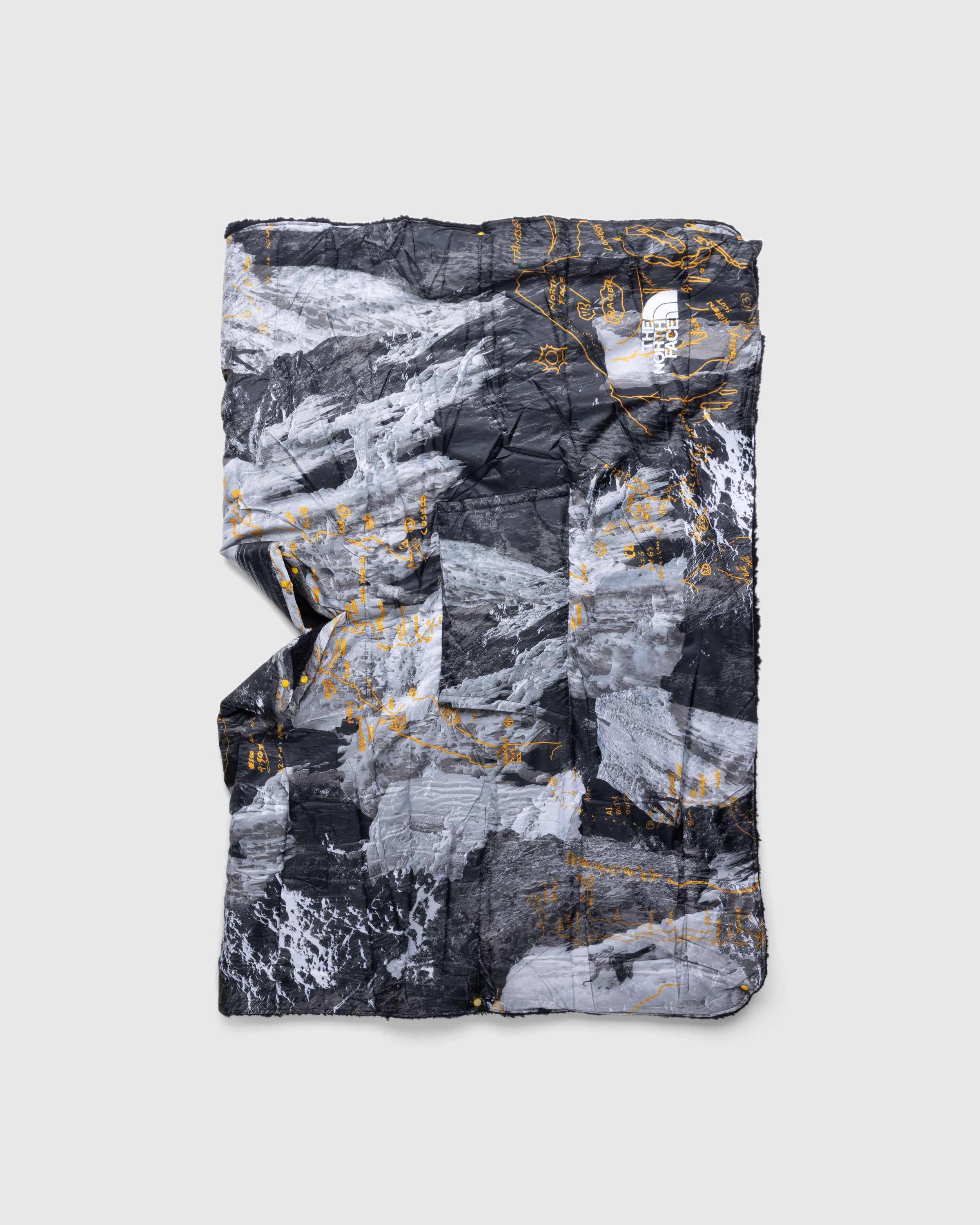 The North Face - Wawona Fuzzy Blanket Falcon Brown Conrads Notes Print - Lifestyle - Multi - Image 3