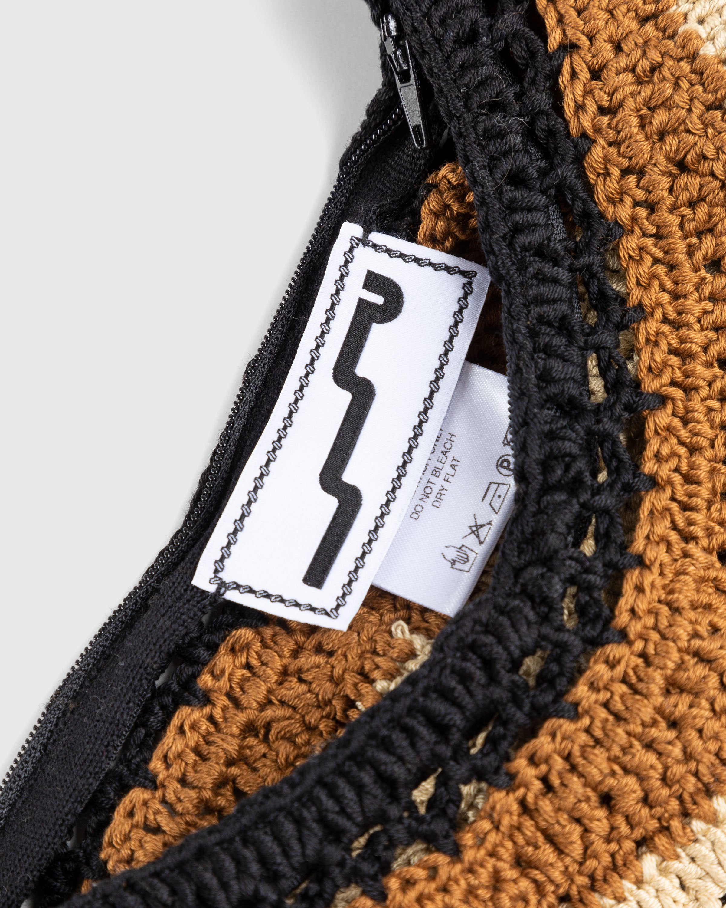 SSU - Crochet Arc Tote Bag Black/Brown - Accessories - Black - Image 2