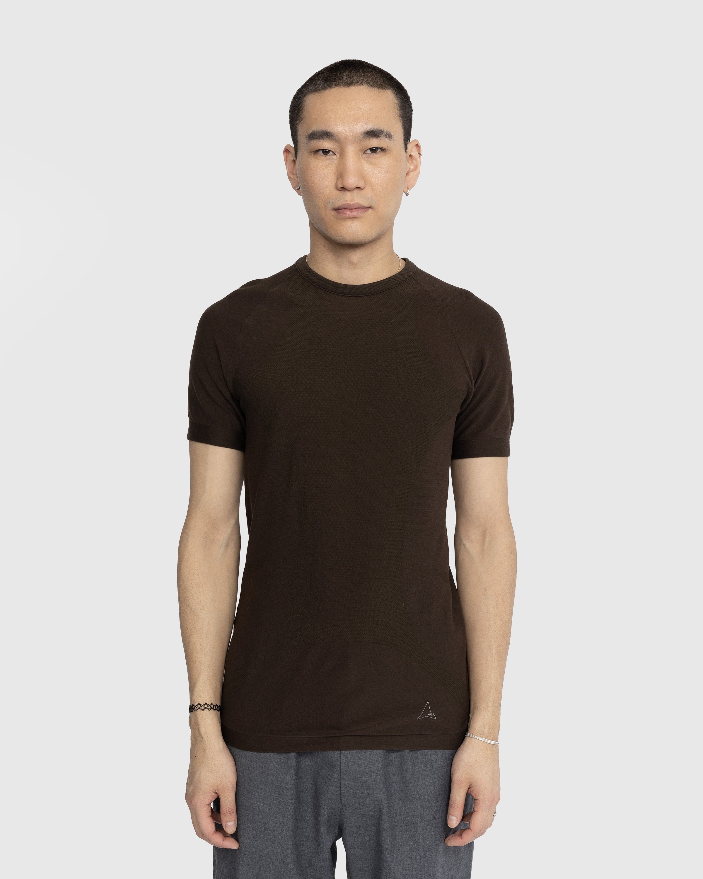 ROA - Seamless Cotton Shirt Brown - Clothing - Brown - Image 2