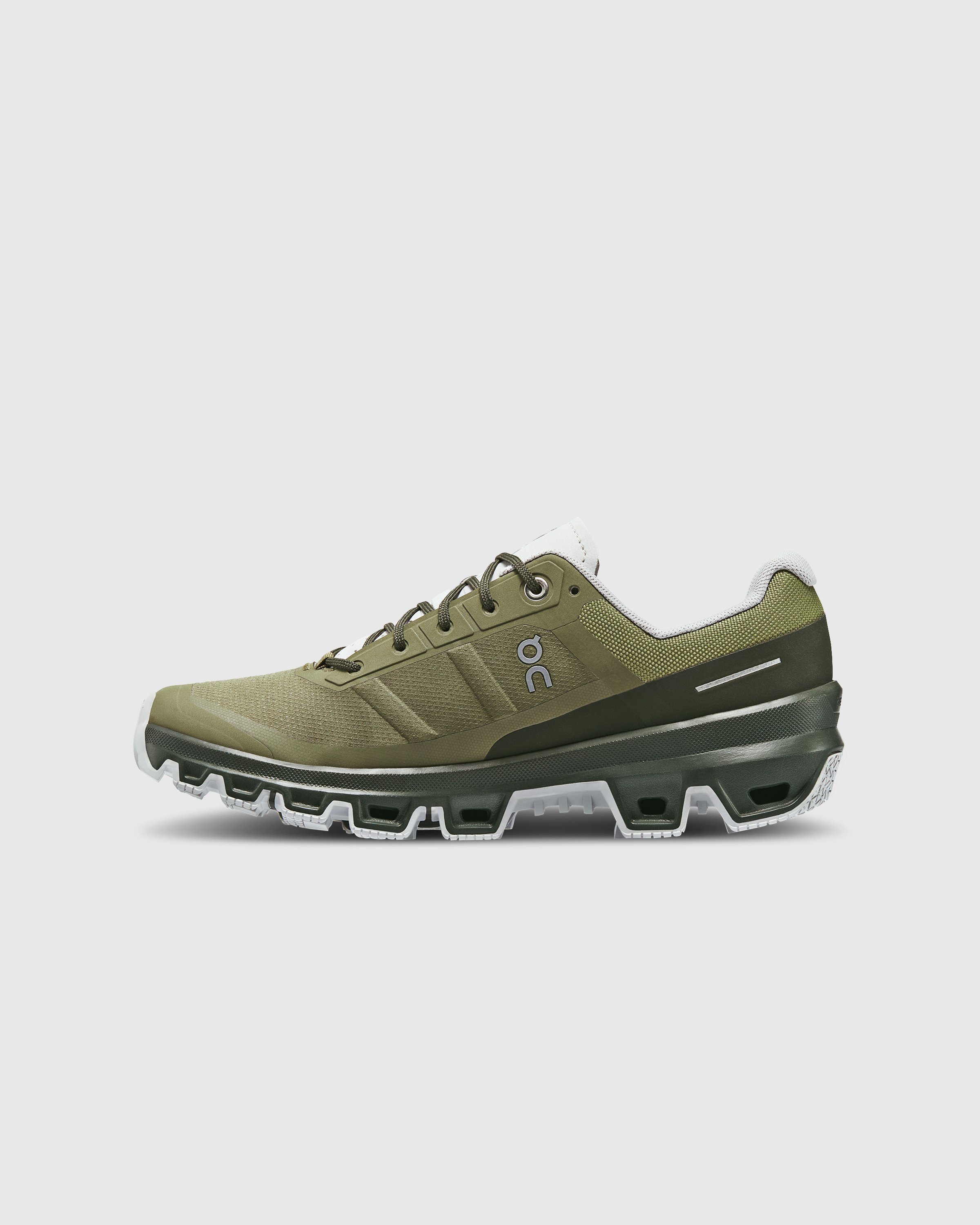 On - Cloudventure Olive/Fir - Footwear - Green - Image 2