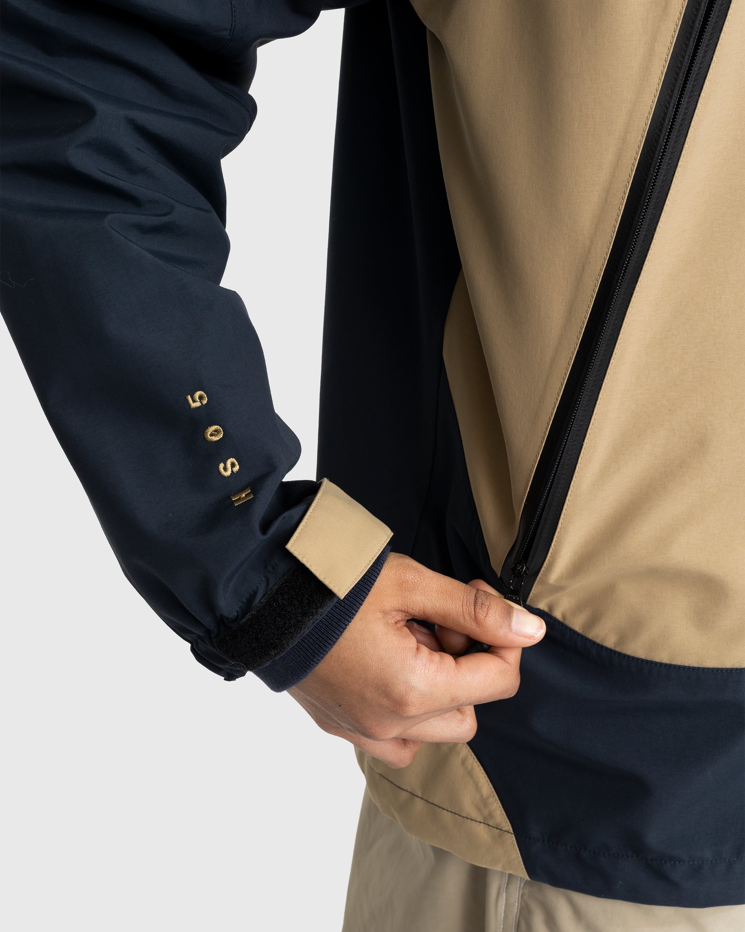 Highsnobiety - 3 Layer Nylon Jacket Navy/Beige - Clothing - Blue - Image 3