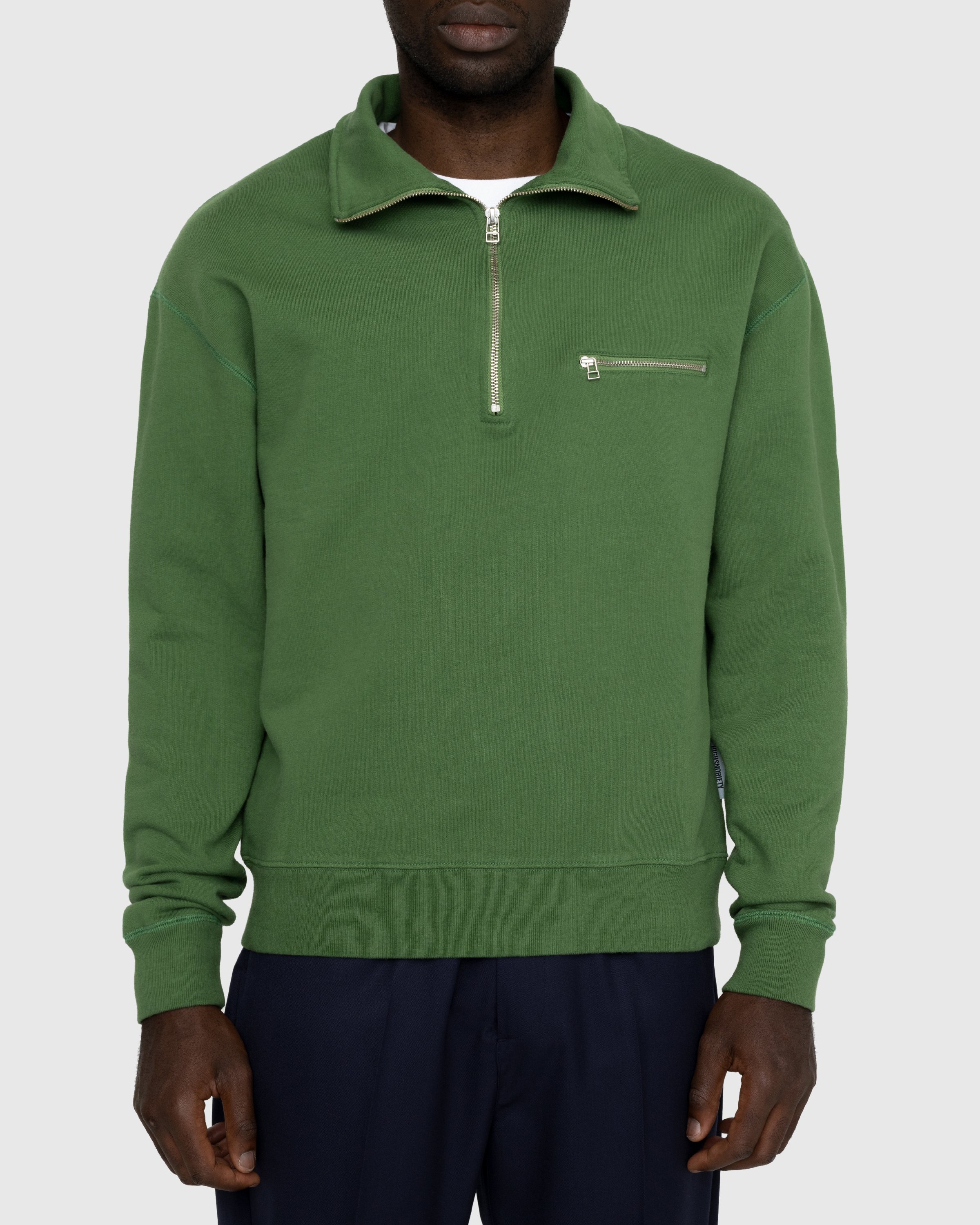 Highsnobiety - Classic Quarter Zip Fleece Olive - Clothing - Green - Image 3