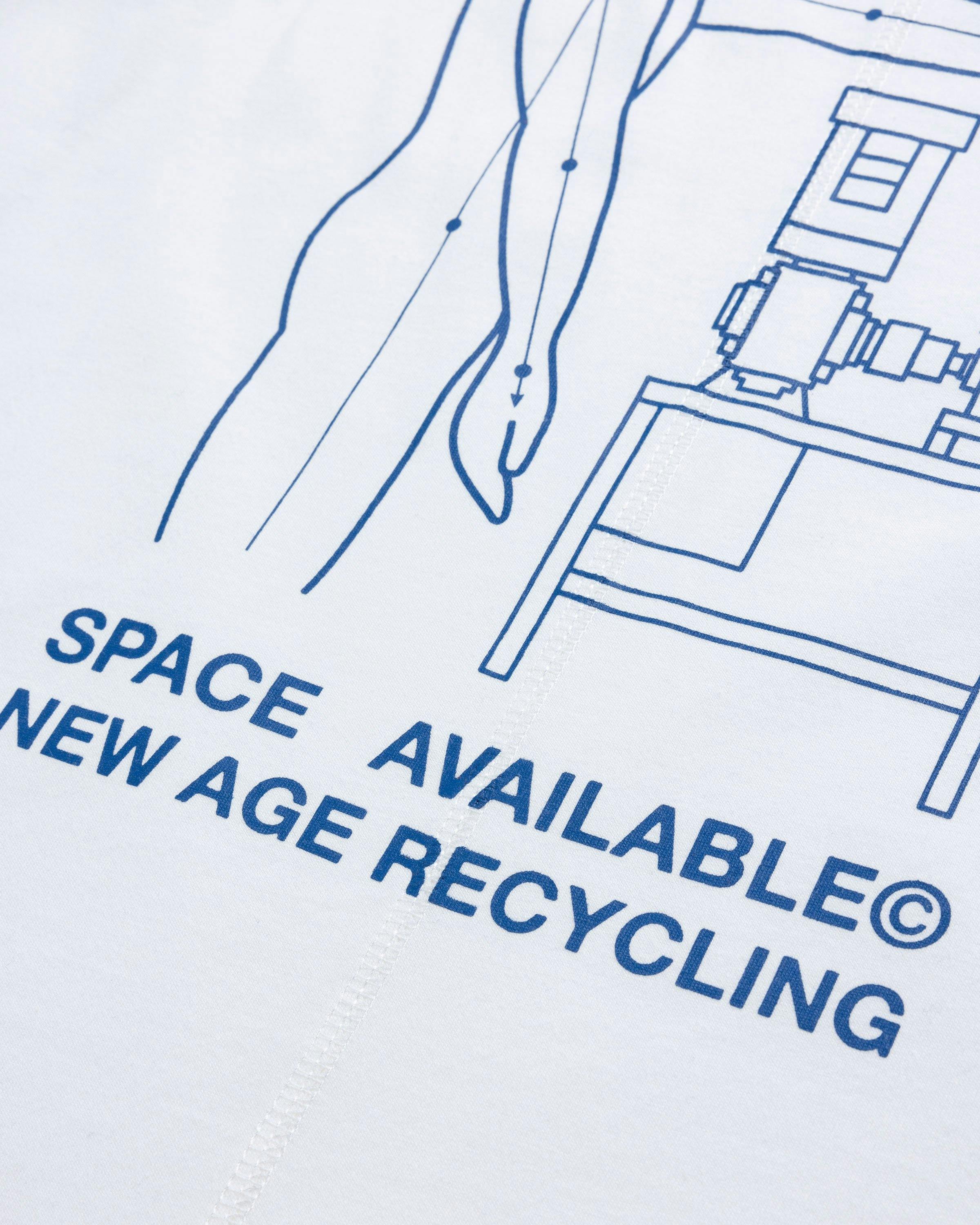 Space Available Studio - Circular Industries T-Shirt White - Clothing - White - Image 7