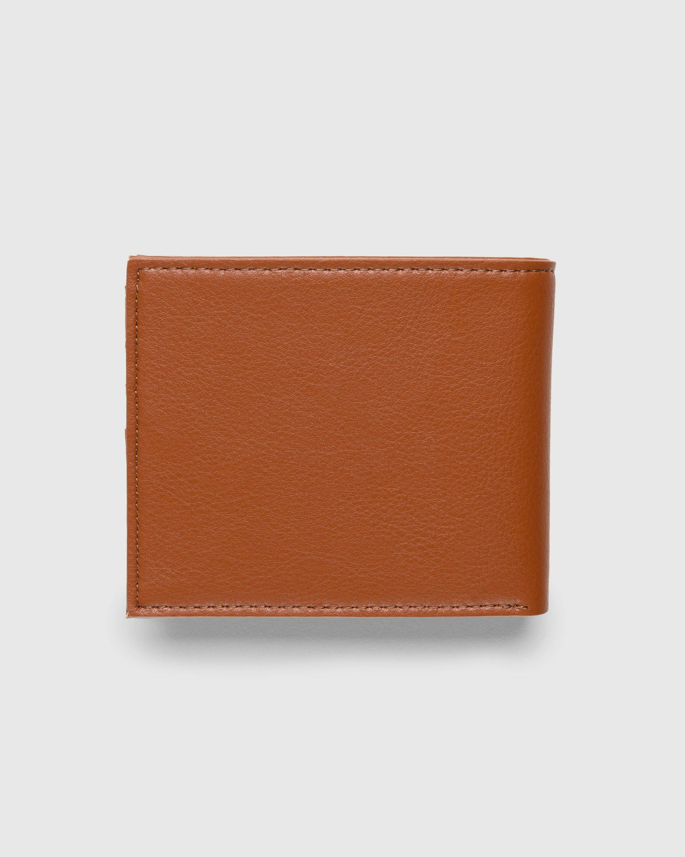 Carhartt WIP – Bifold Wallet Cognac | Highsnobiety Shop