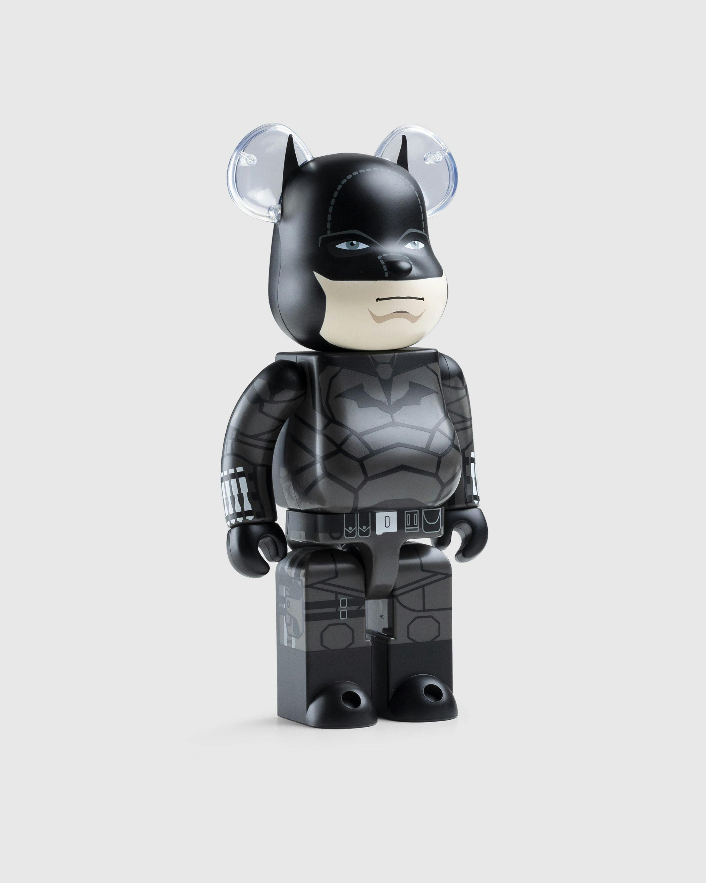 Medicom - Be@rbrick The Batman 1000% Multi - Lifestyle - Multi - Image 3