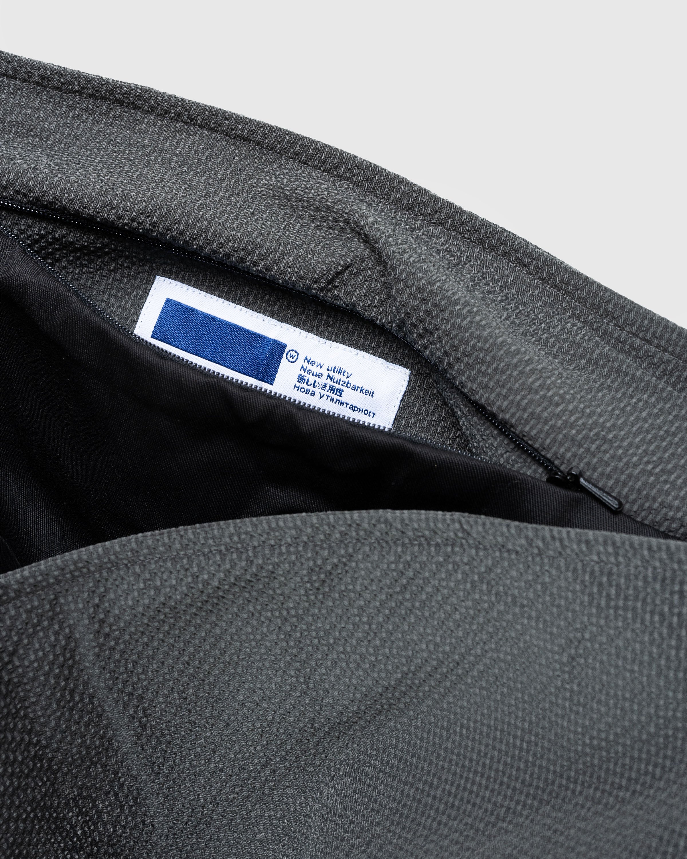 AFFXWRKS - Panel Bag Grey Seersucker - Accessories - Grey - Image 4
