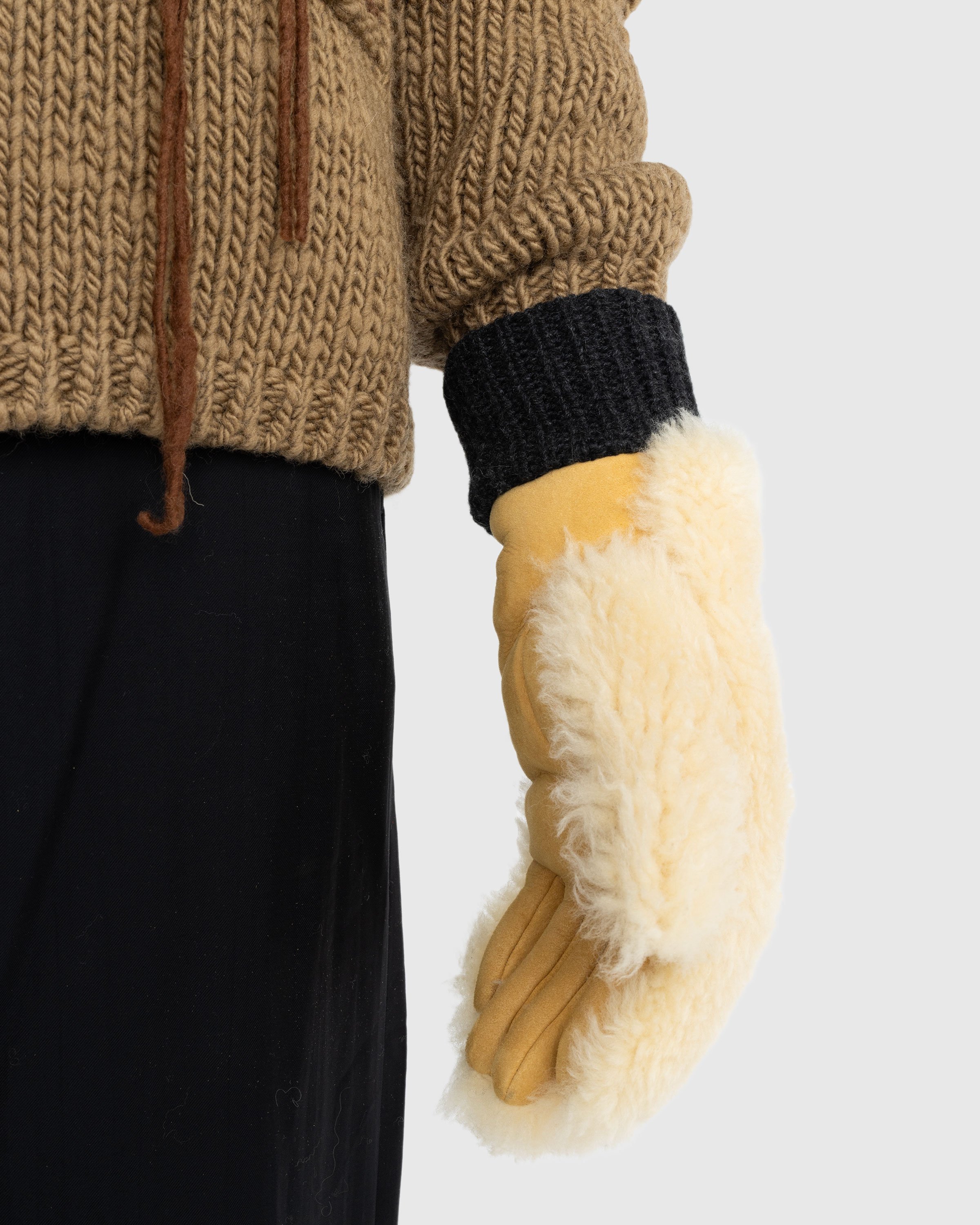 Meta Campania Collective - John Shirling Gloves Beige/Yellow - Accessories - Beige - Image 4