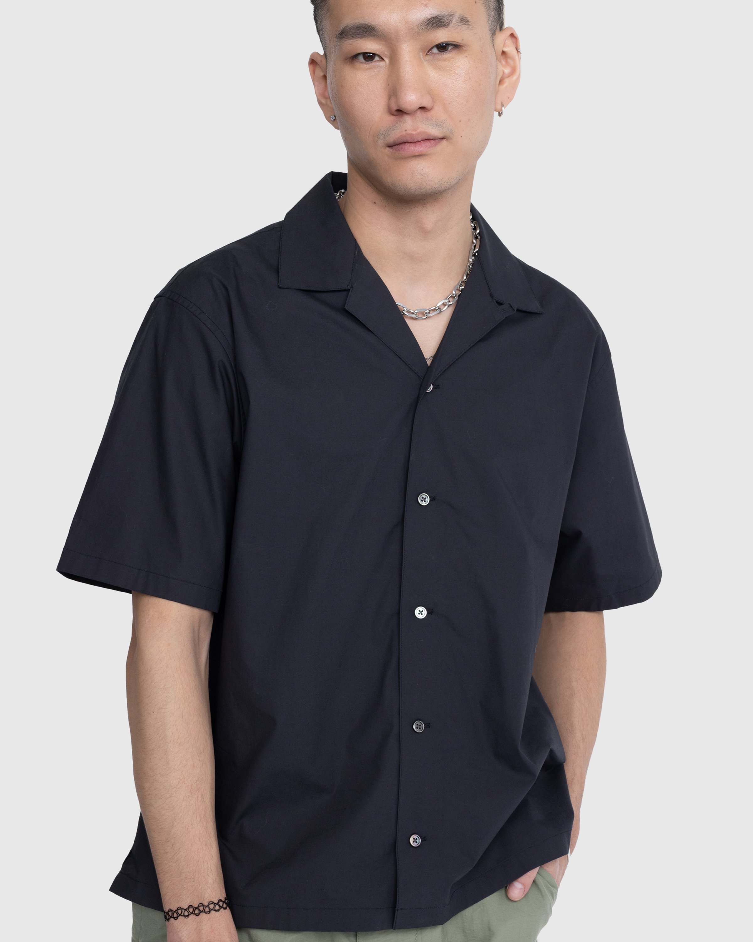 Highsnobiety - Poplin Short-Sleeve Shirt Black - Clothing - Black - Image 5