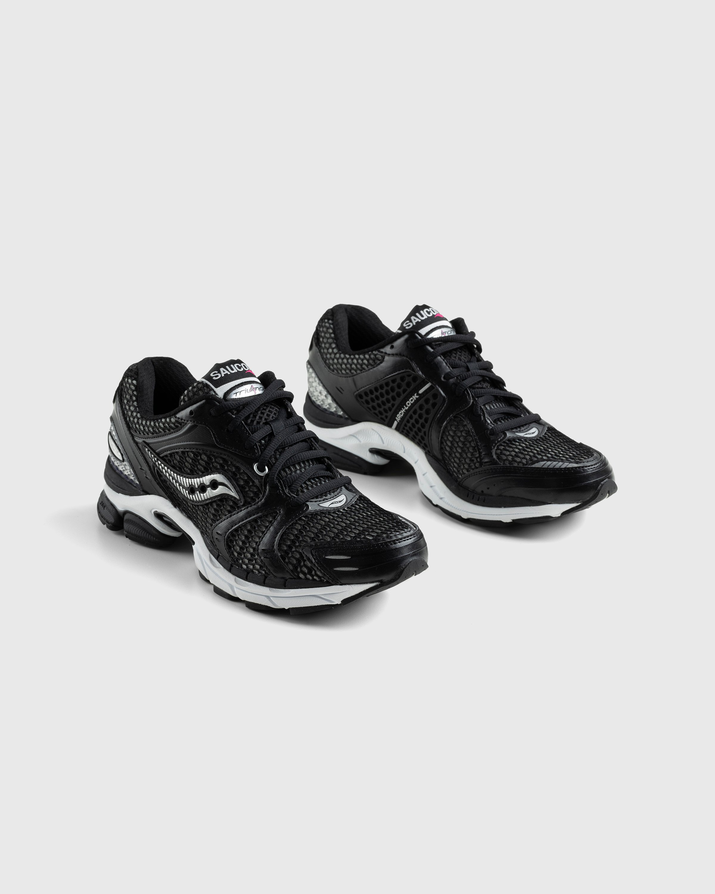 Saucony - ProGrid Triumph 4 Black - Footwear - Black - Image 3