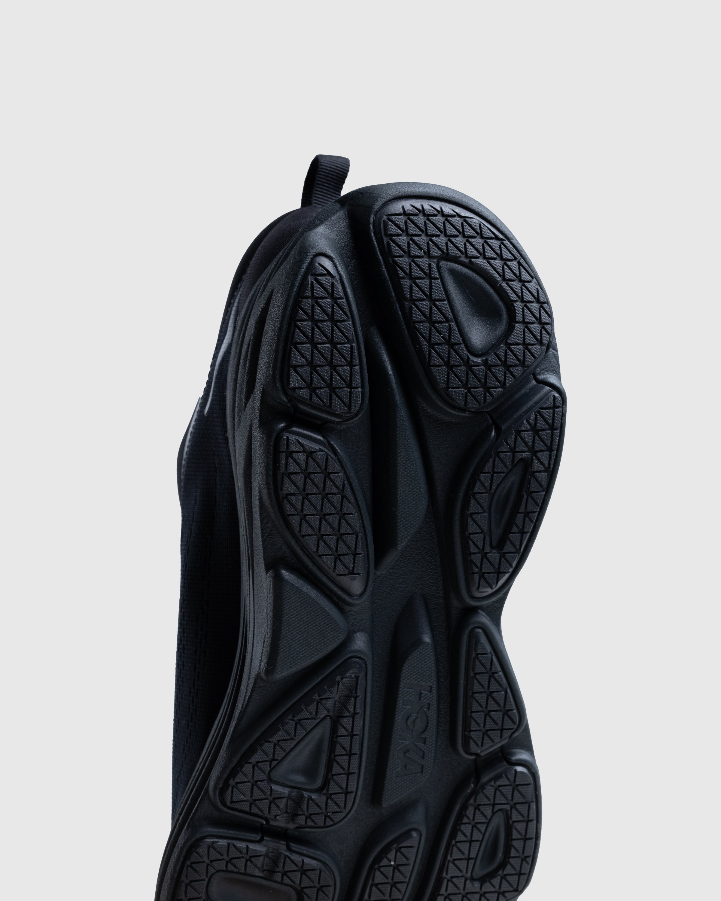 HOKA - Bondi 8 Black/Black - Footwear - Black - Image 5