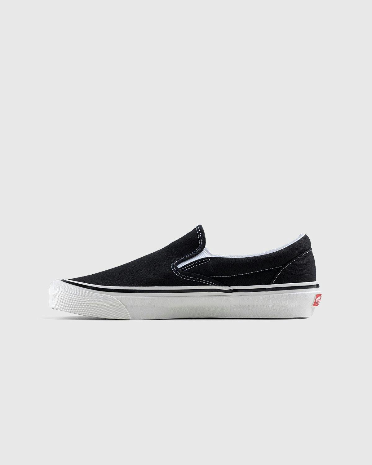 Vans - Anaheim Factory Classic Slip-On 98 DX OG Black - Footwear - Black - Image 2