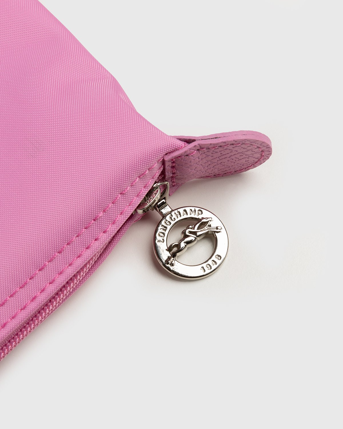 Longchamp x André Saraiva - Le Pliage André Shoulder Bag Pink - Accessories - Pink - Image 4
