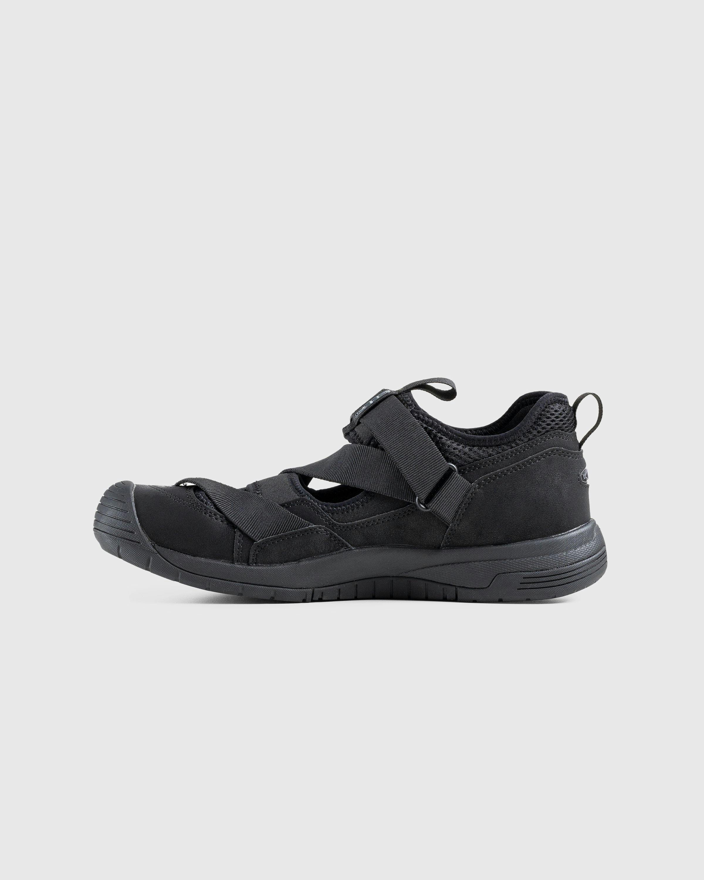 Keen - Zerraport Trail Triple Black - Footwear - Black - Image 2