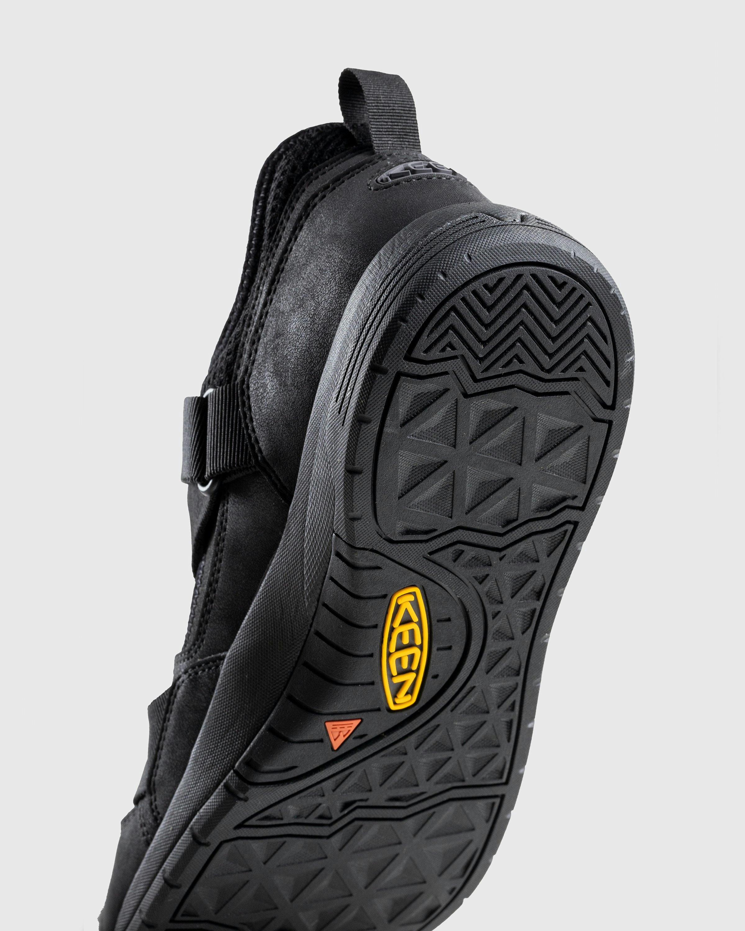 Keen - Zerraport Trail Triple Black - Footwear - Black - Image 6