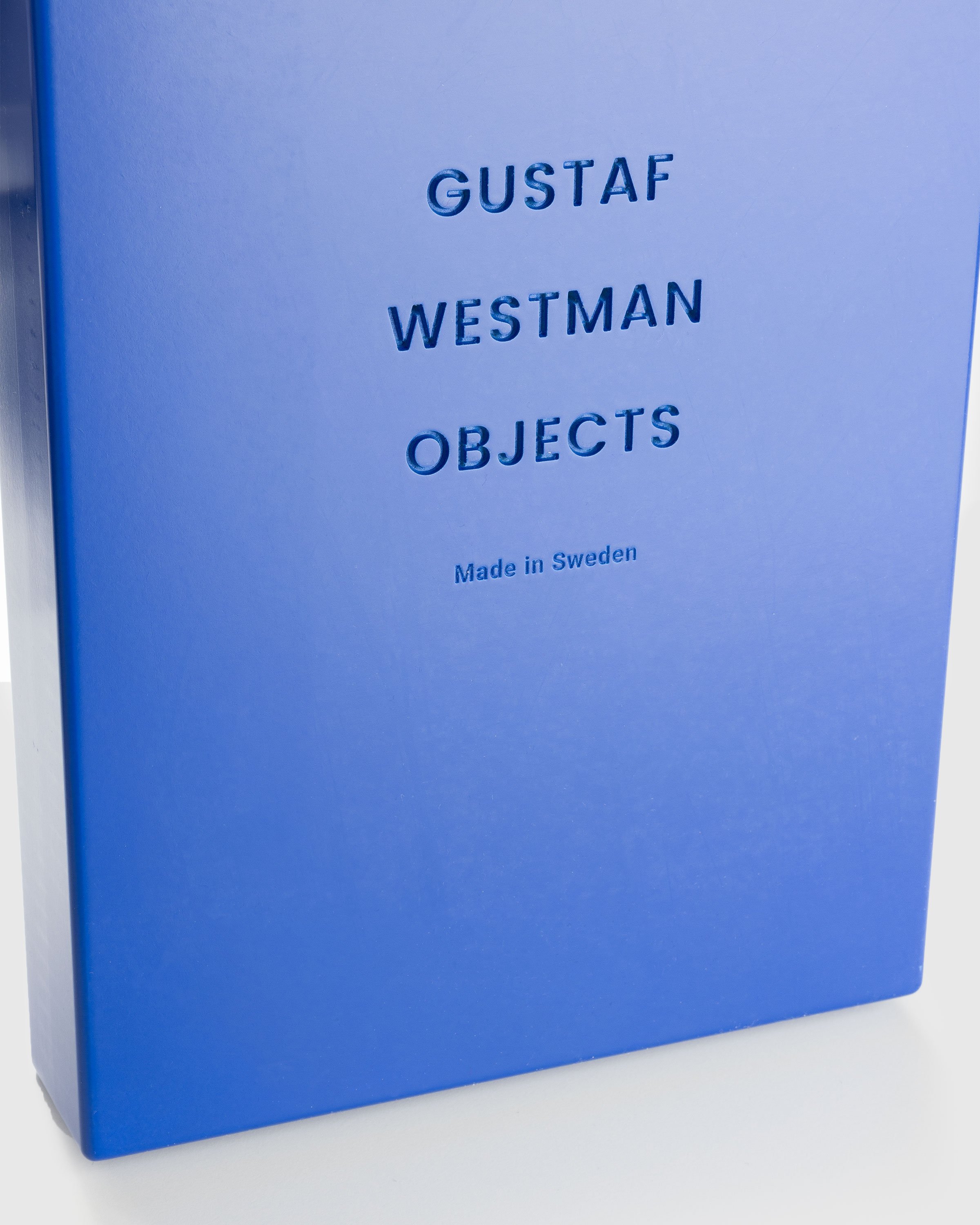 Gustaf Westman - Curvy Small Mirror Cobalt Blue - Lifestyle - Blue - Image 3