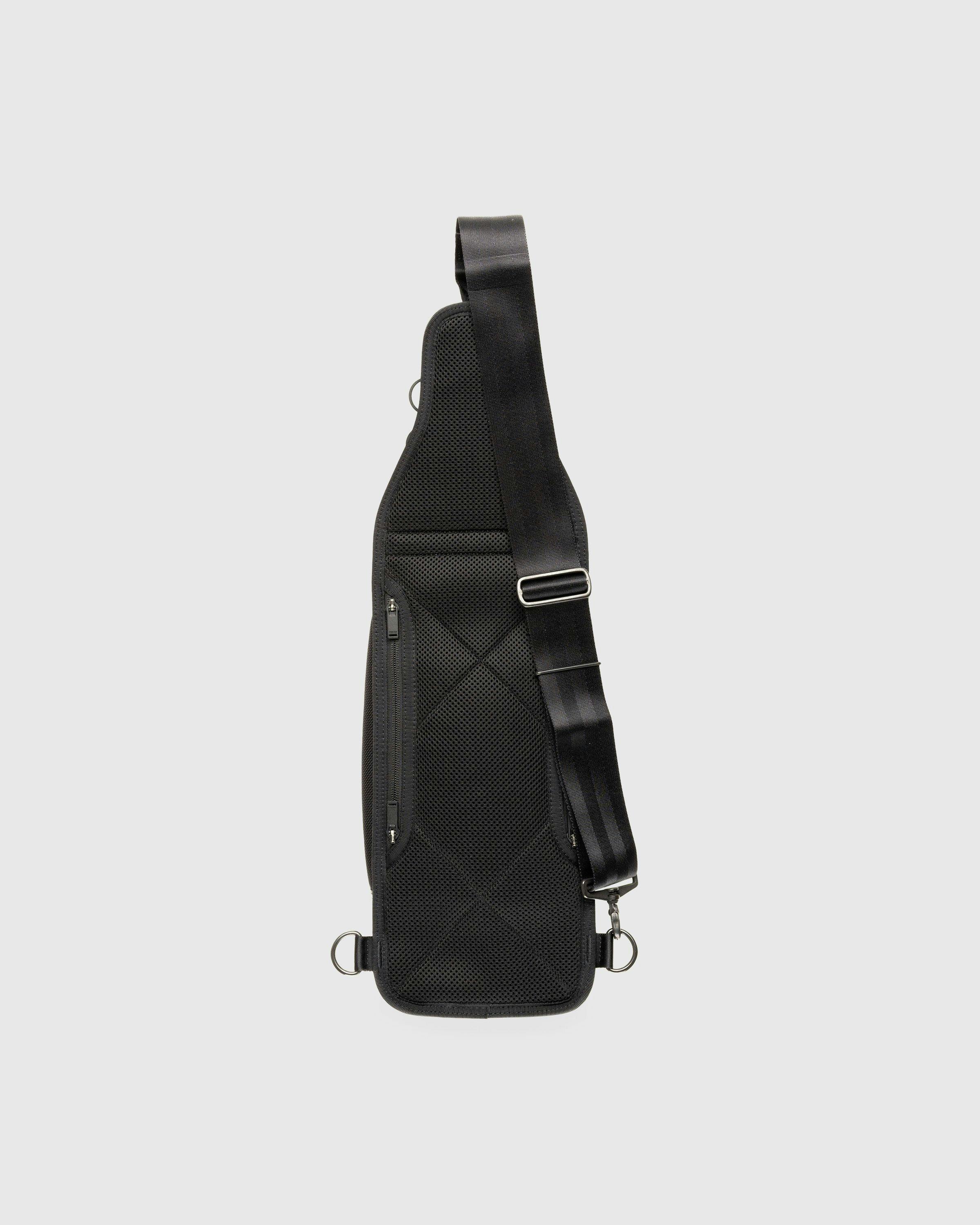 Porter – Heat Sling Shoulder Bag Black