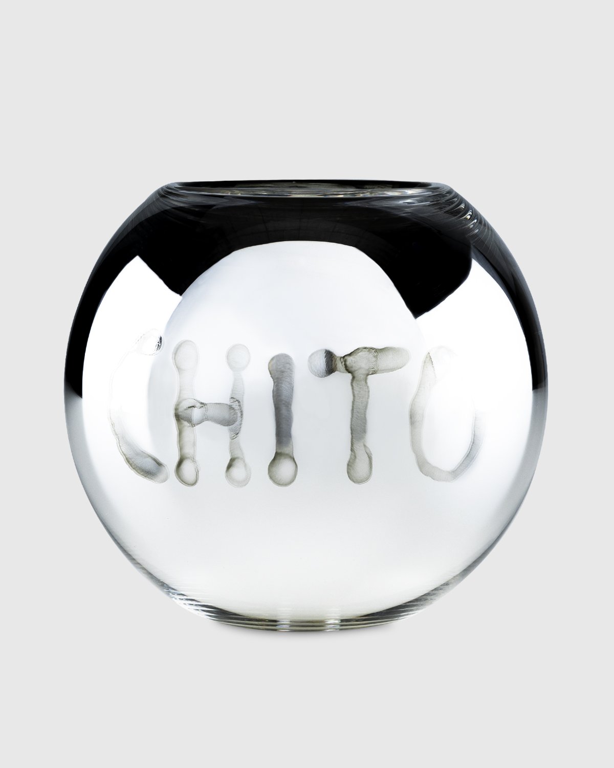 Chito x Christofle x Highsnobiety - Hand Painted Uni Vase Small 1 - Lifestyle - Silver - Image 2