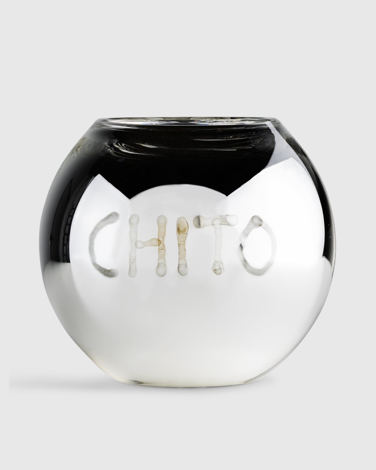Chito x Christofle x Highsnobiety - Hand Painted Uni Vase Medium 2 - Lifestyle - Silver - Image 2