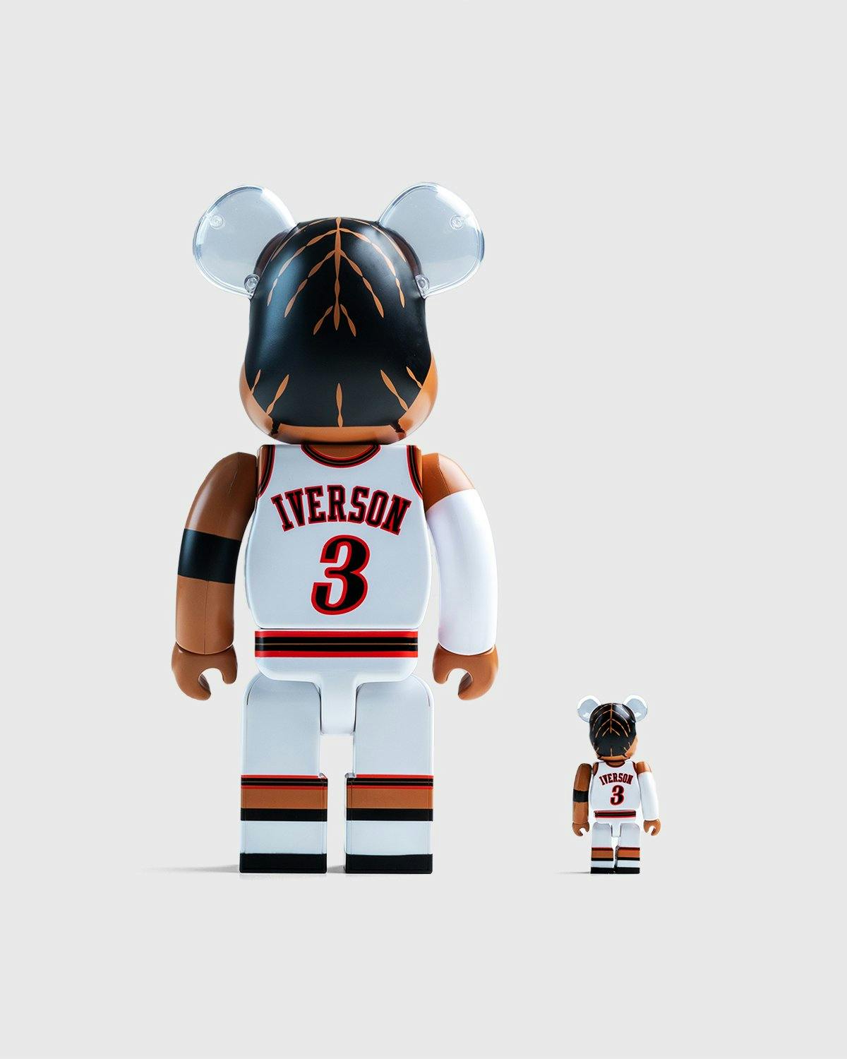 Medicom - Be@rbrick Allen Iverson Philadelphia 76ers 100% and 400% Set - Lifestyle - Multi - Image 2