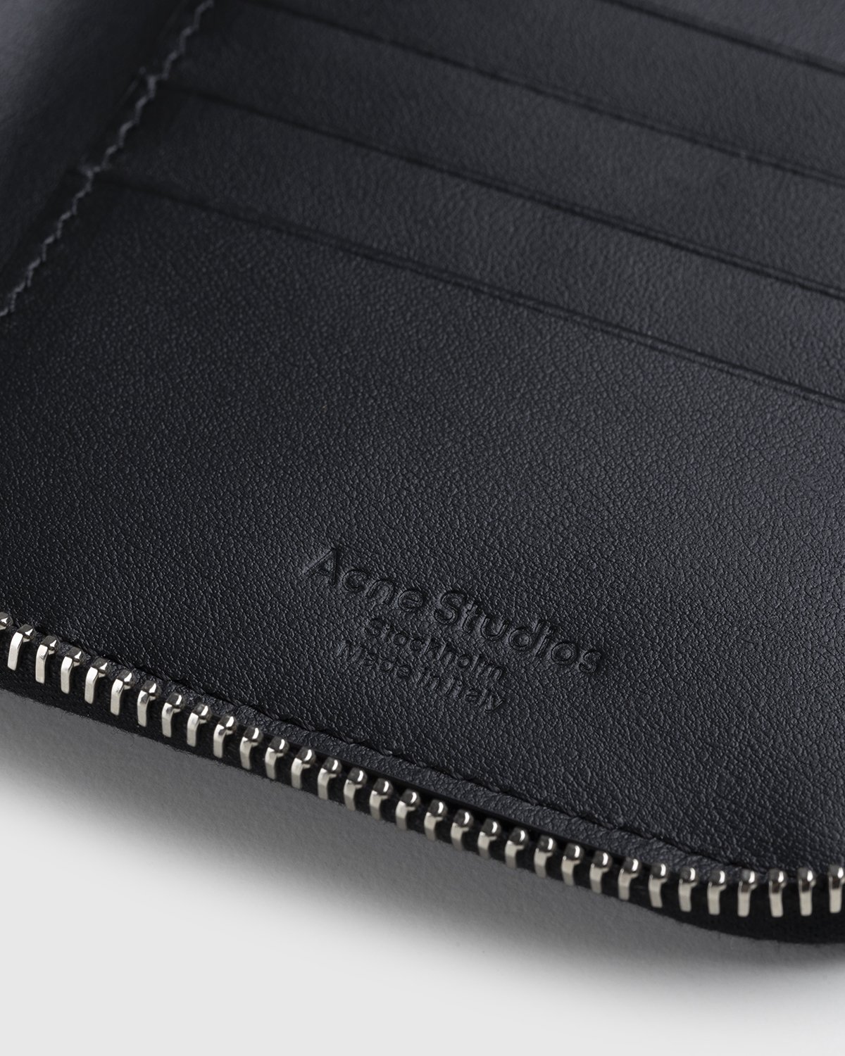 Acne Studios - Zippered Wallet Black - Accessories - Black - Image 3