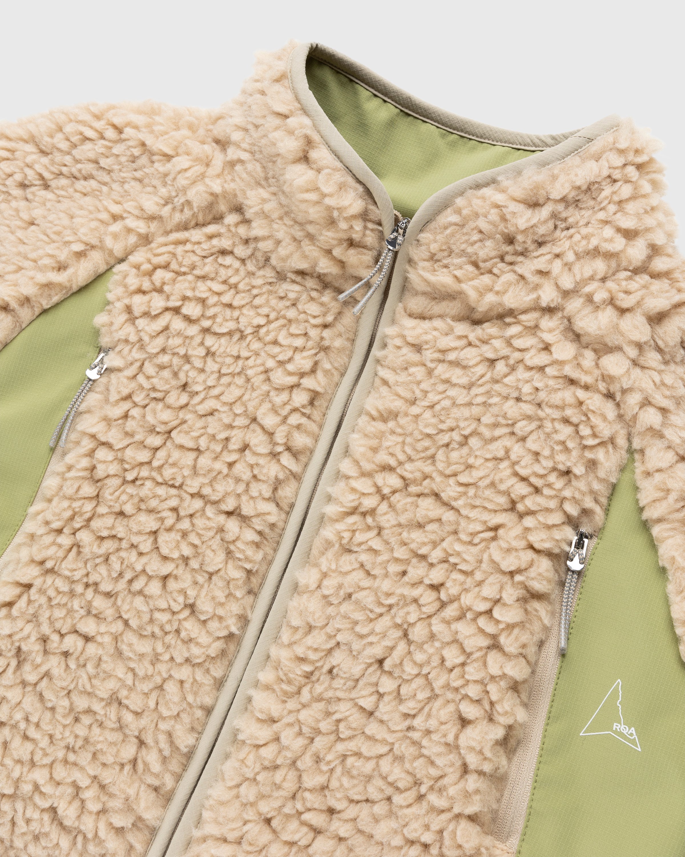ROA - Fleece Jacket Beige - Clothing - Beige - Image 3