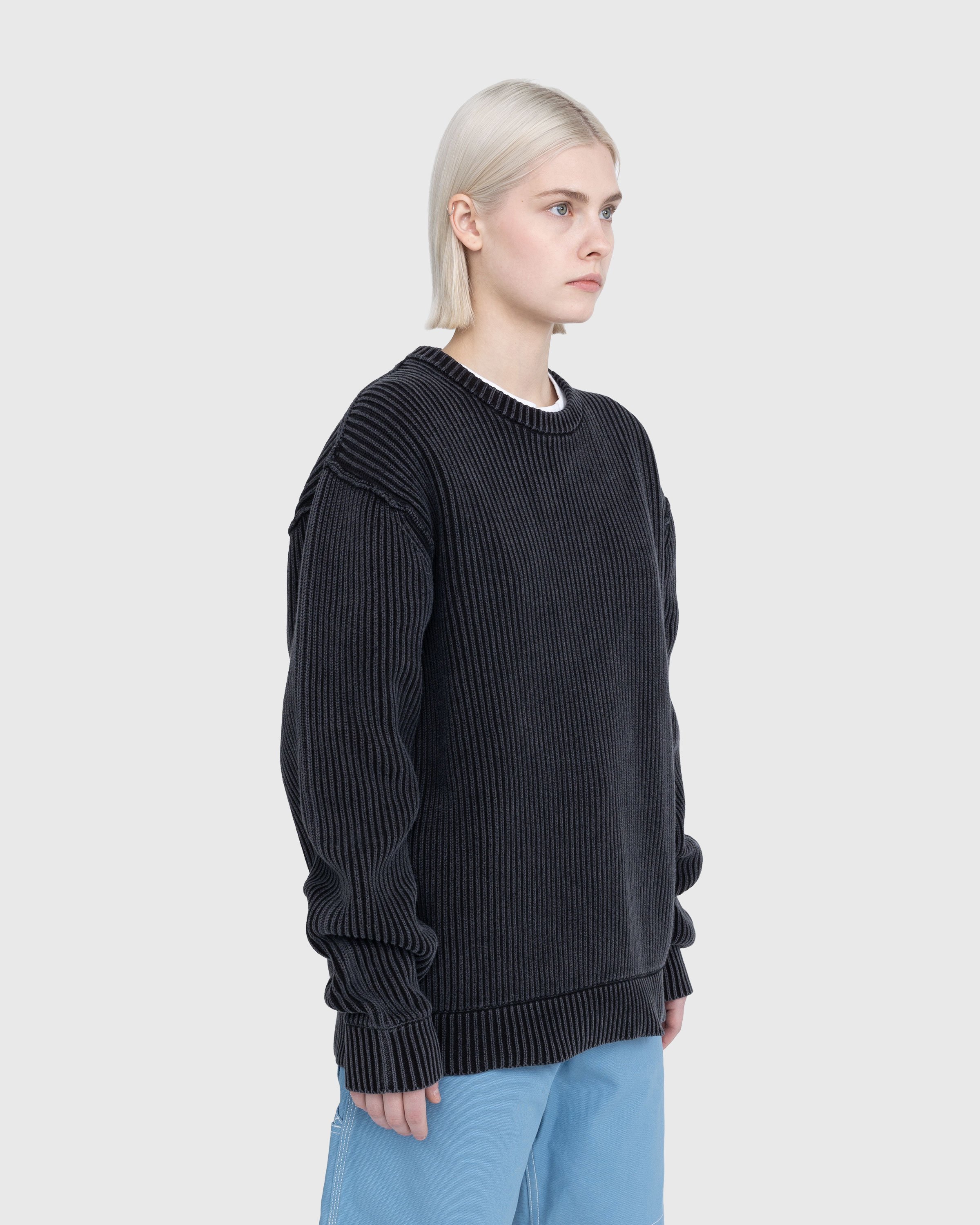 Highsnobiety - Pigment Dyed Loose Knit Sweater Black - Clothing - Black - Image 7