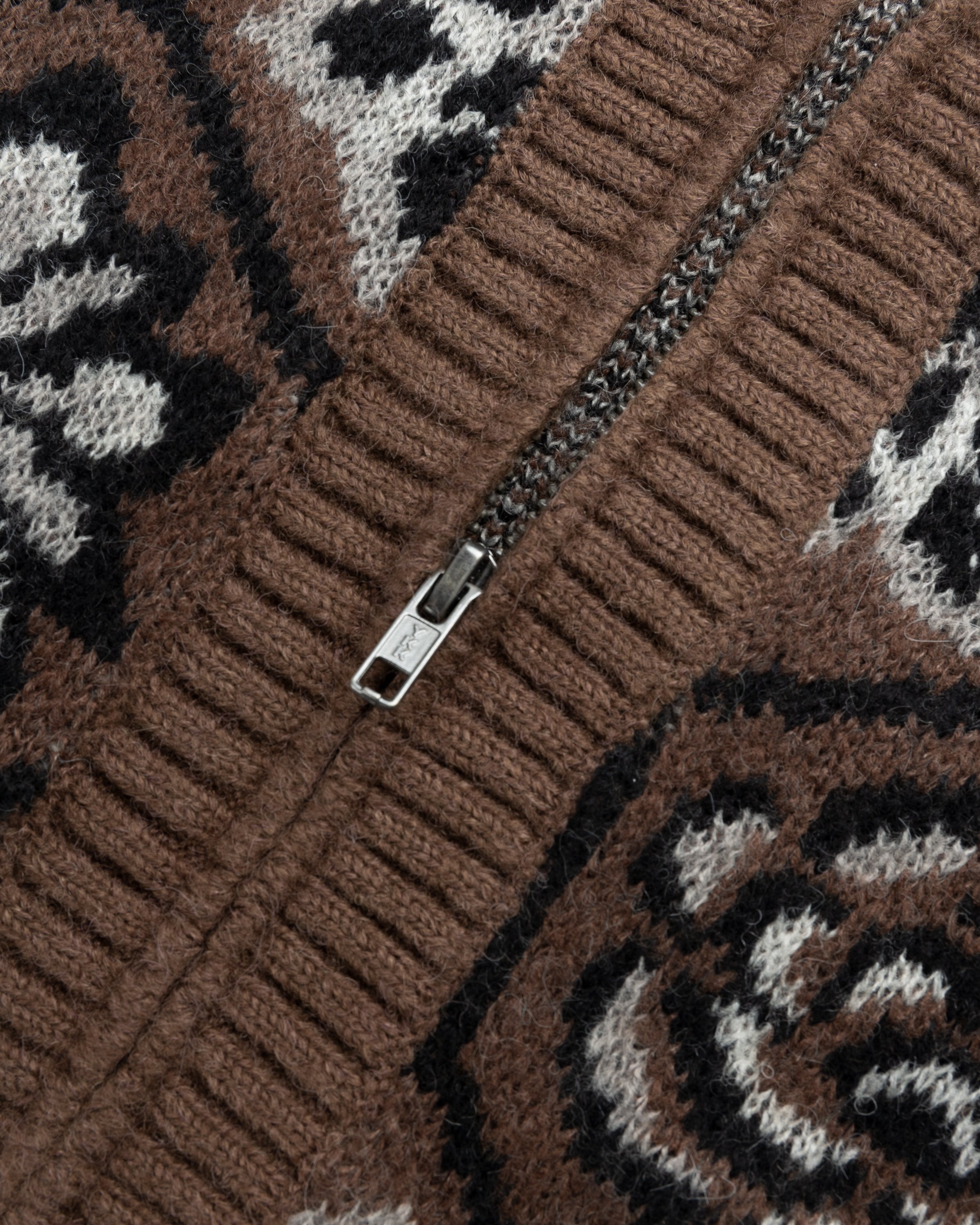 Patta - Wall Flower Knitted Zip Cardigan Chestnut/Dark Gull Grey - Clothing - Brown - Image 6