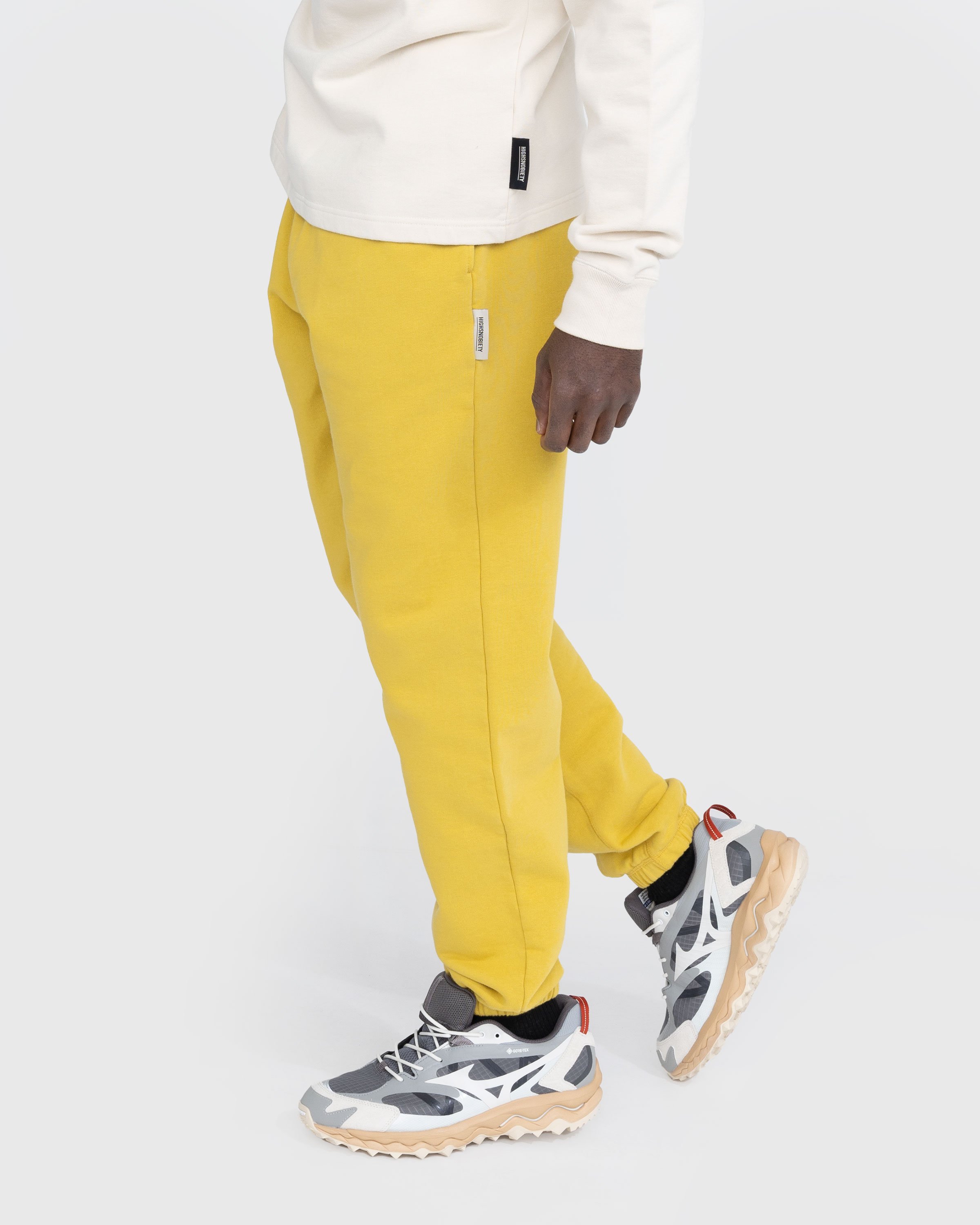 Highsnobiety - Heavy Fleece Pant Mustard - Clothing - Yellow - Image 5