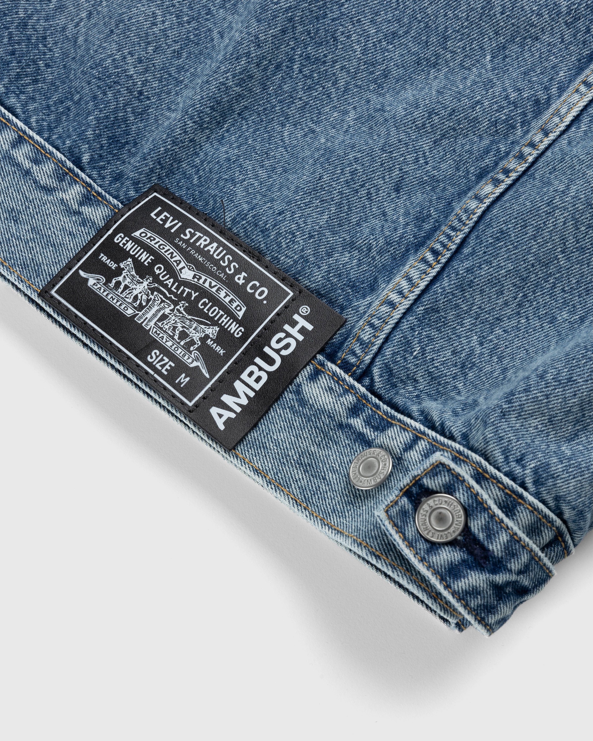 Levi's x AMBUSH - Trucker Jacket Mid Indigo - Clothing - Blue - Image 4