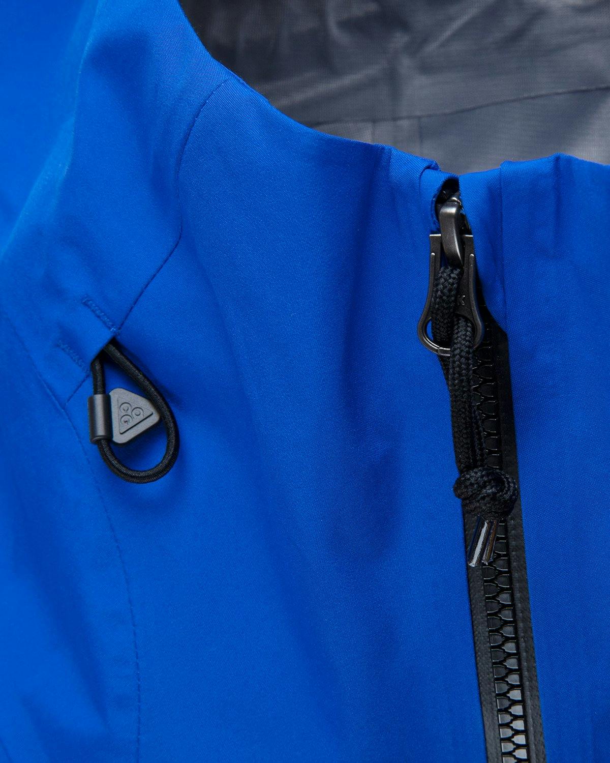 Nike ACG - M NRG ACG Misery Rdge Gore JKT Blue - Clothing - Blue - Image 6