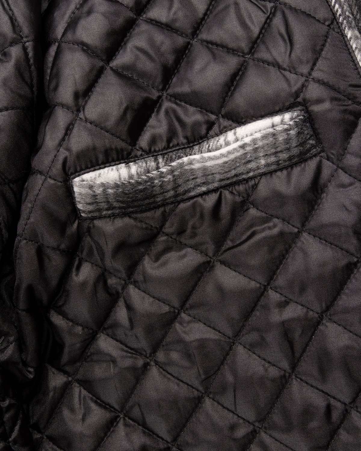Noon Goons - Tahoe Quilted Flannel Grey - Clothing - Grey - Image 5