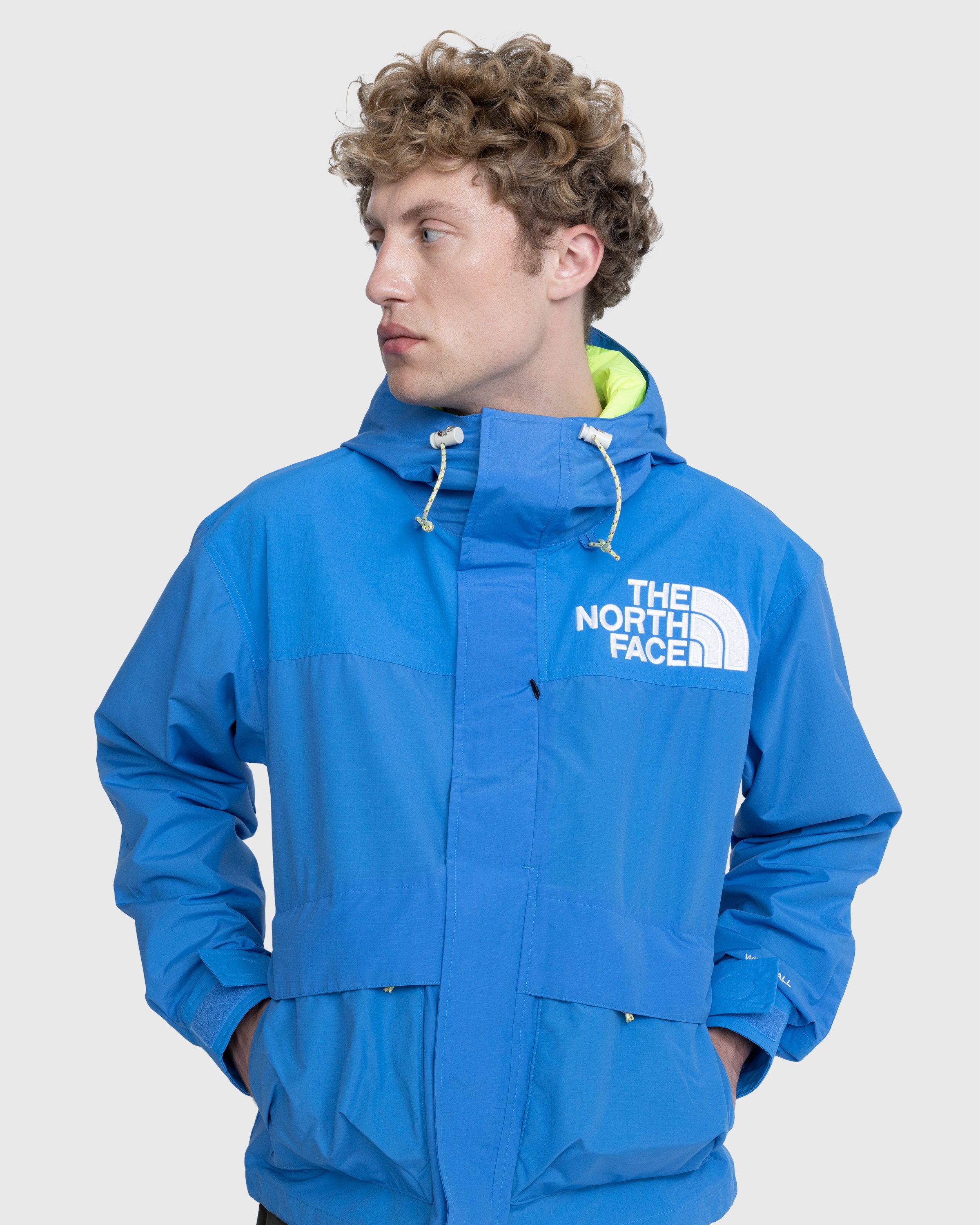 The North Face - ‘86 Low-Fi Hi-Tek Mountain Jacket Super Sonic Blue - Clothing - Blue - Image 5