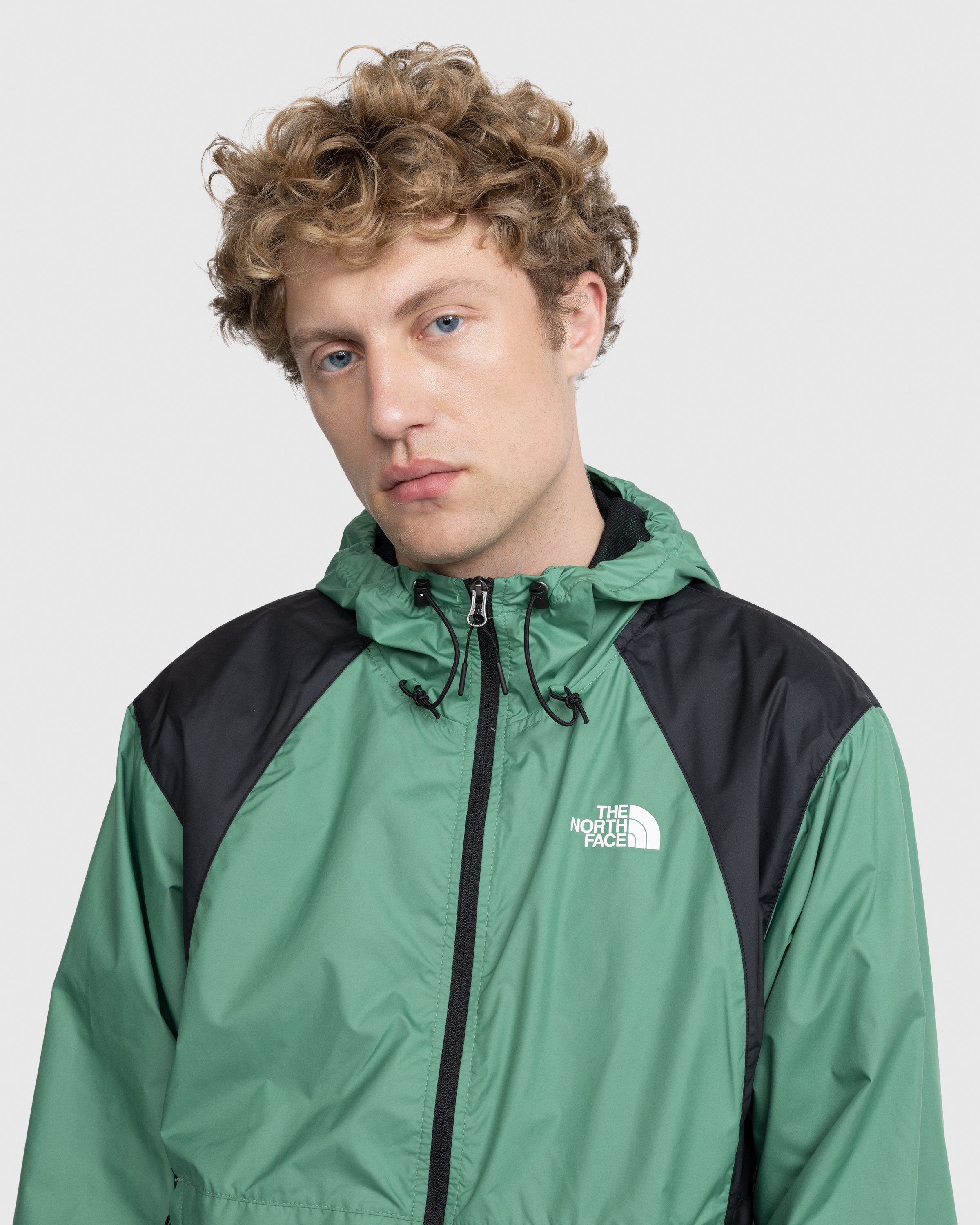 The North Face - Hydrenaline Jacket 2000 Deep Grass Green/TNF Black - Clothing - Green - Image 6