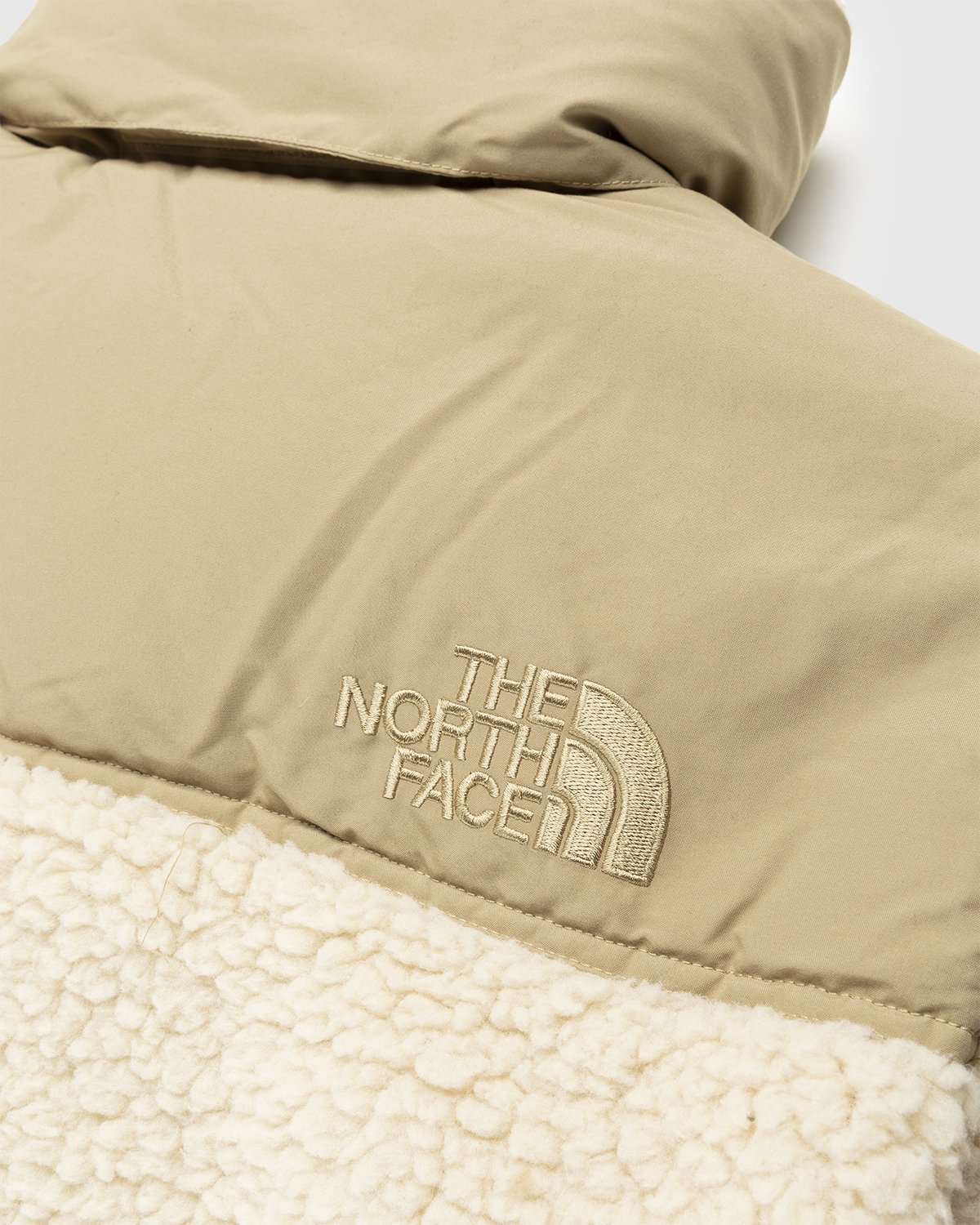 The North Face - Sherpa Nuptse Jacket Bleached Sand Kelp Tan - Clothing - Beige - Image 4