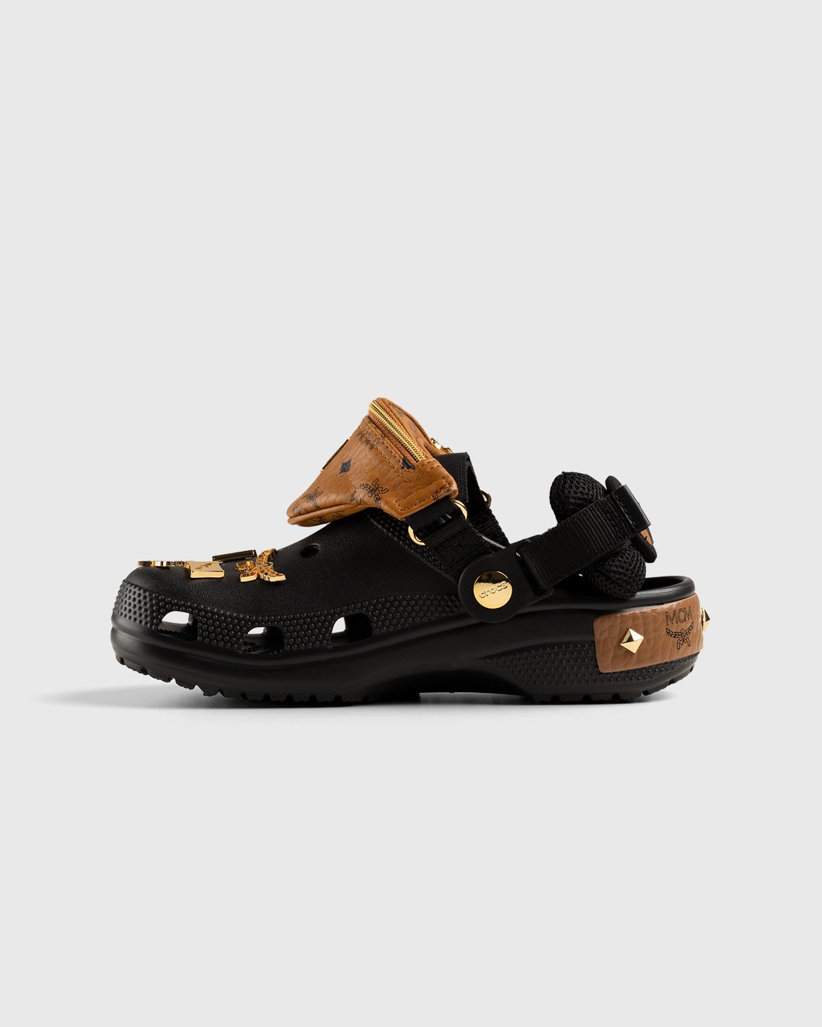 MCM x Crocs - Belt Bag Clog Black - Footwear - Black - Image 2