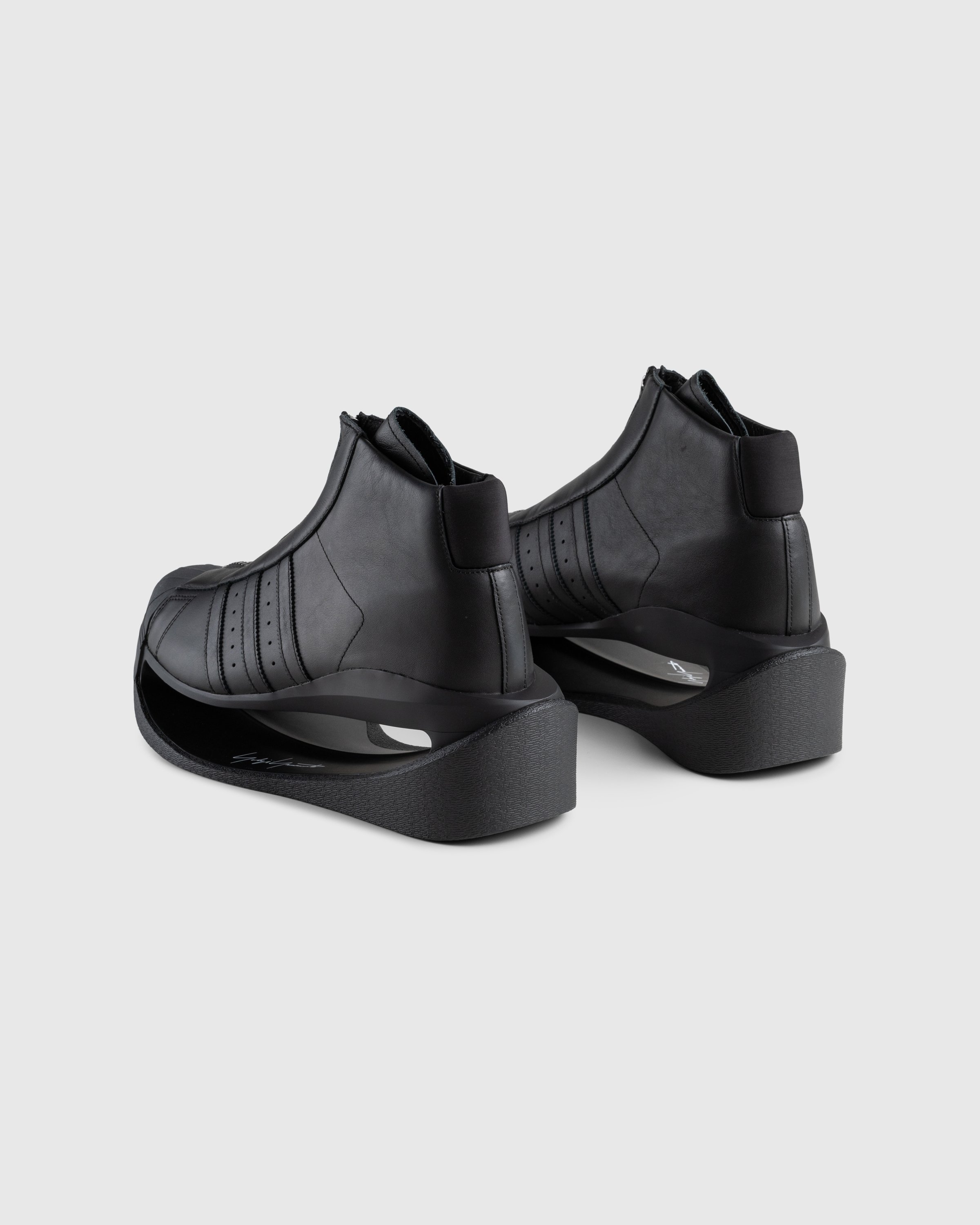 Y-3 - Gendo Pro Model Black - Footwear - Black - Image 4
