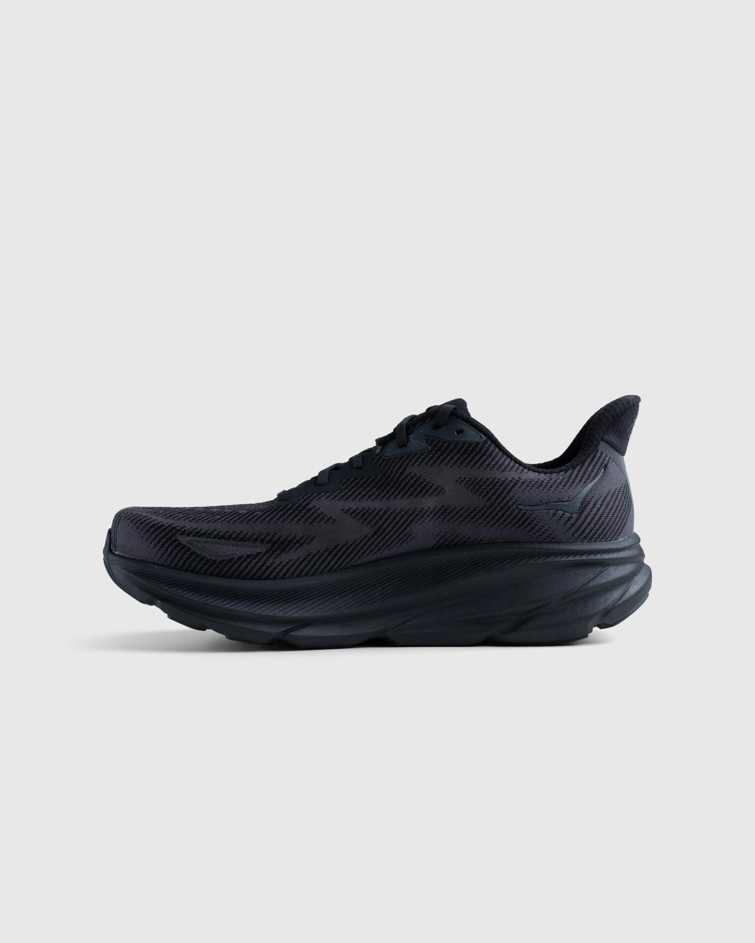 HOKA - Clifton 9 Wide Black/Black - Footwear - Black - Image 2